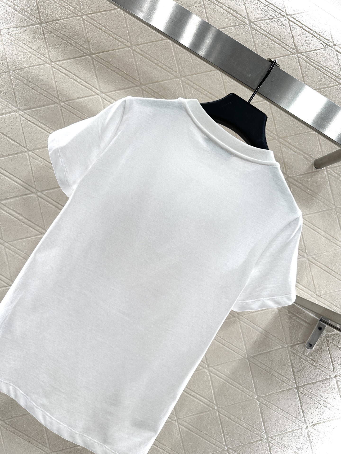 ♥Fend*♥2025新品上架 圆领赛马印花𝑇𝑒𝑒定制YB斜纹全棉材质，质感细腻，透气舒适，常规短袖T恤