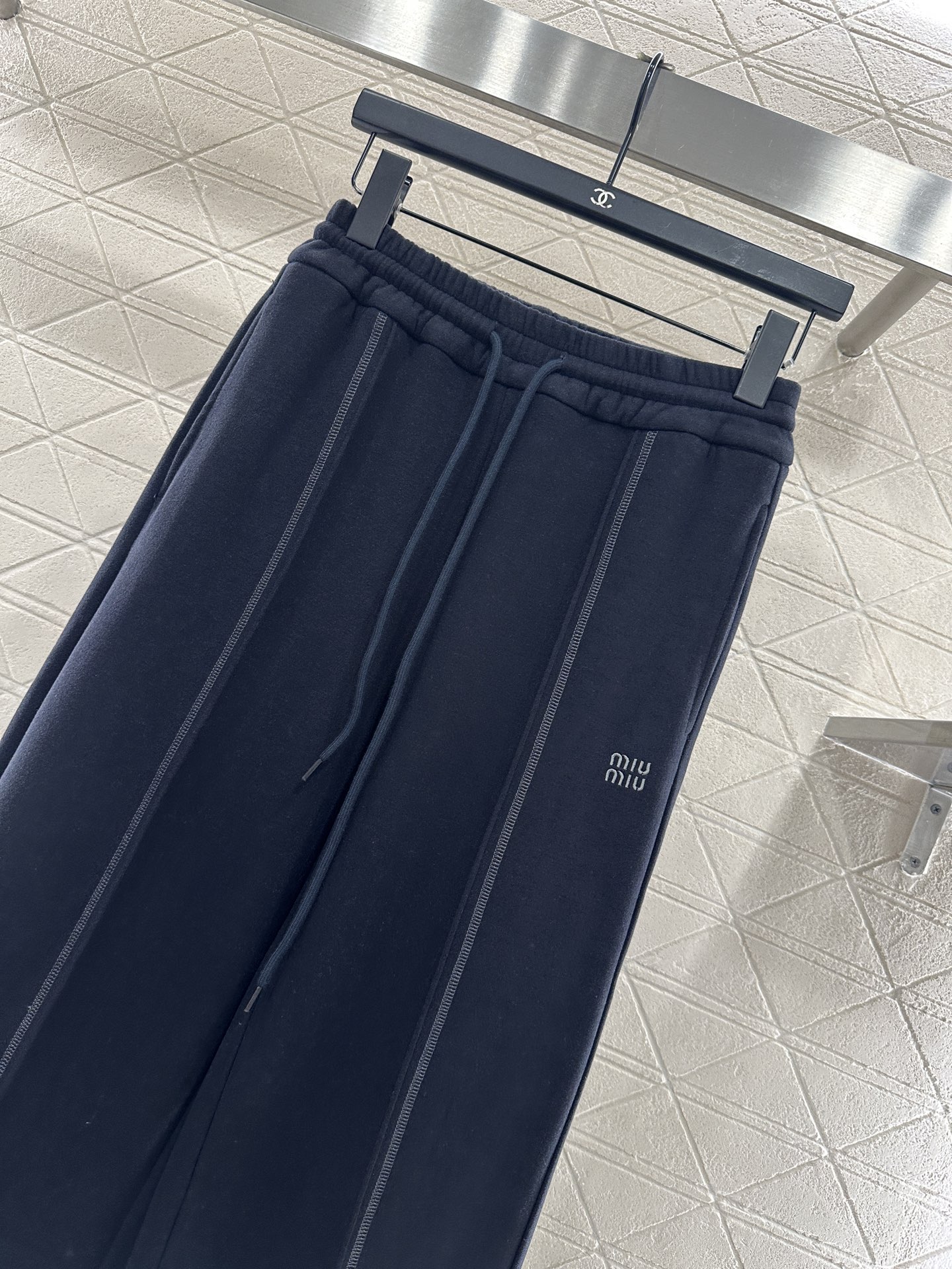 ♥Miumi*♥2025新品上架 半开襟连帽上衣长裤套装定制YB进口羊毛混纺材质，质感光泽，舒适保暖，修