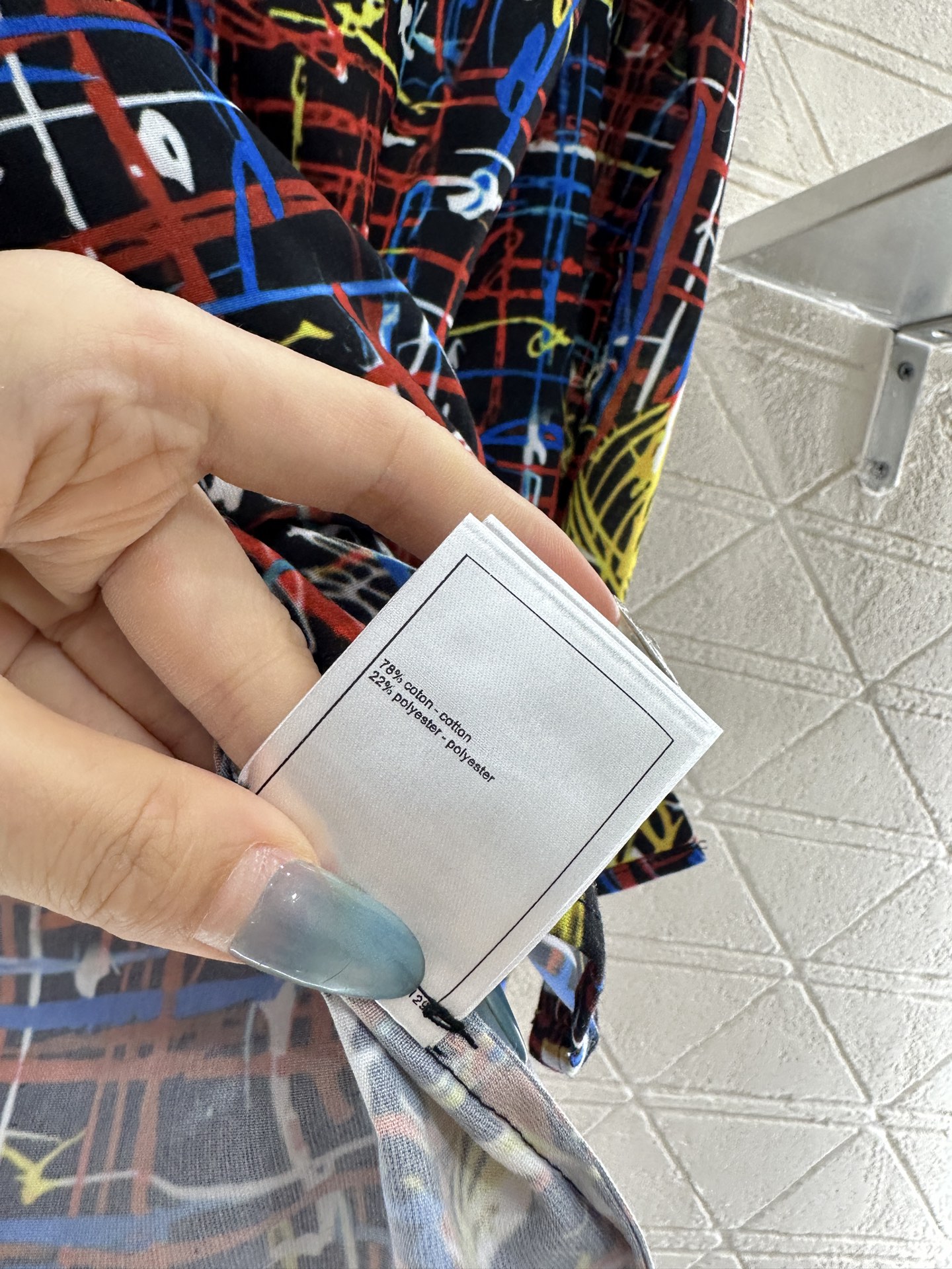 ♥Chane*♥2025新品上架 活性印花灯笼袖衬衫定制YB进口丝绵材质，质感光泽，垂顺有型，立领长袖衬