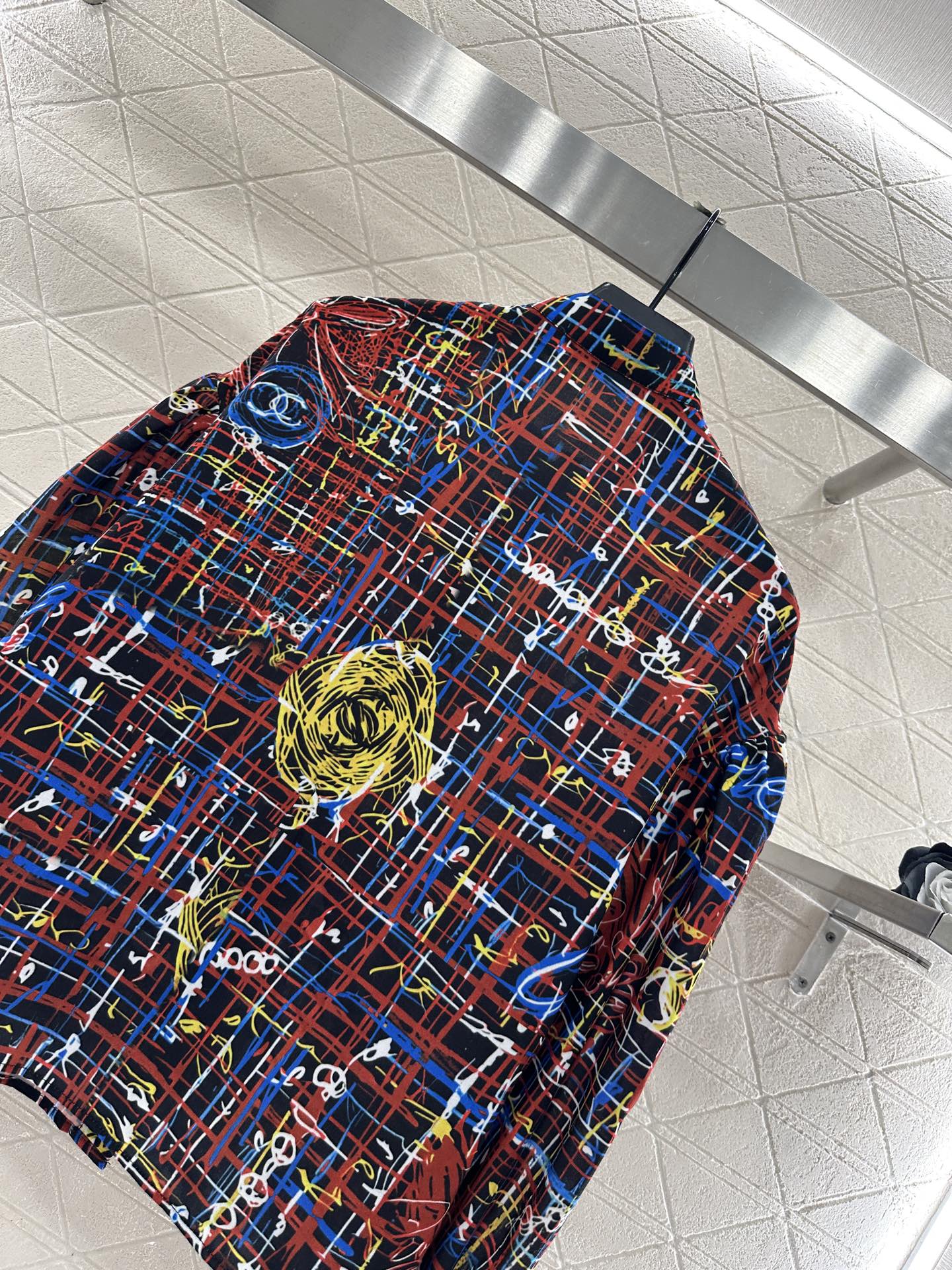 ♥Chane*♥2025新品上架 活性印花灯笼袖衬衫定制YB进口丝绵材质，质感光泽，垂顺有型，立领长袖衬