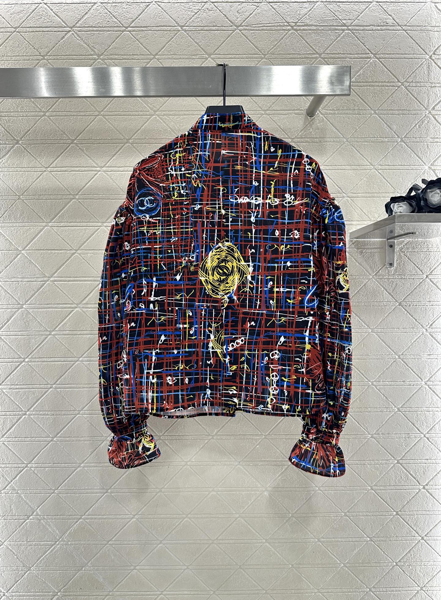 ♥Chane*♥2025新品上架 活性印花灯笼袖衬衫定制YB进口丝绵材质，质感光泽，垂顺有型，立领长袖衬