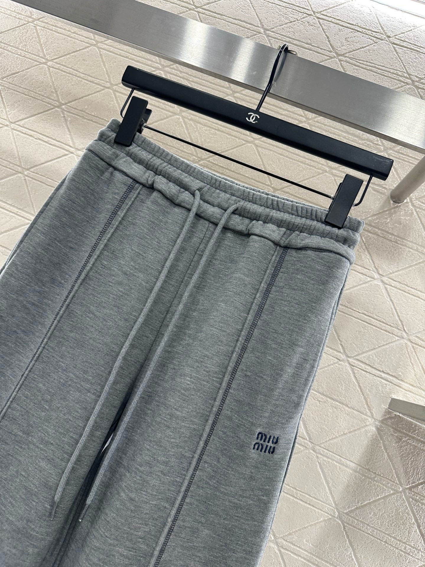 ♥Miumi*♥2025新品上架 半开襟连帽上衣长裤套装定制YB进口羊毛混纺材质，质感光泽，舒适保暖，修