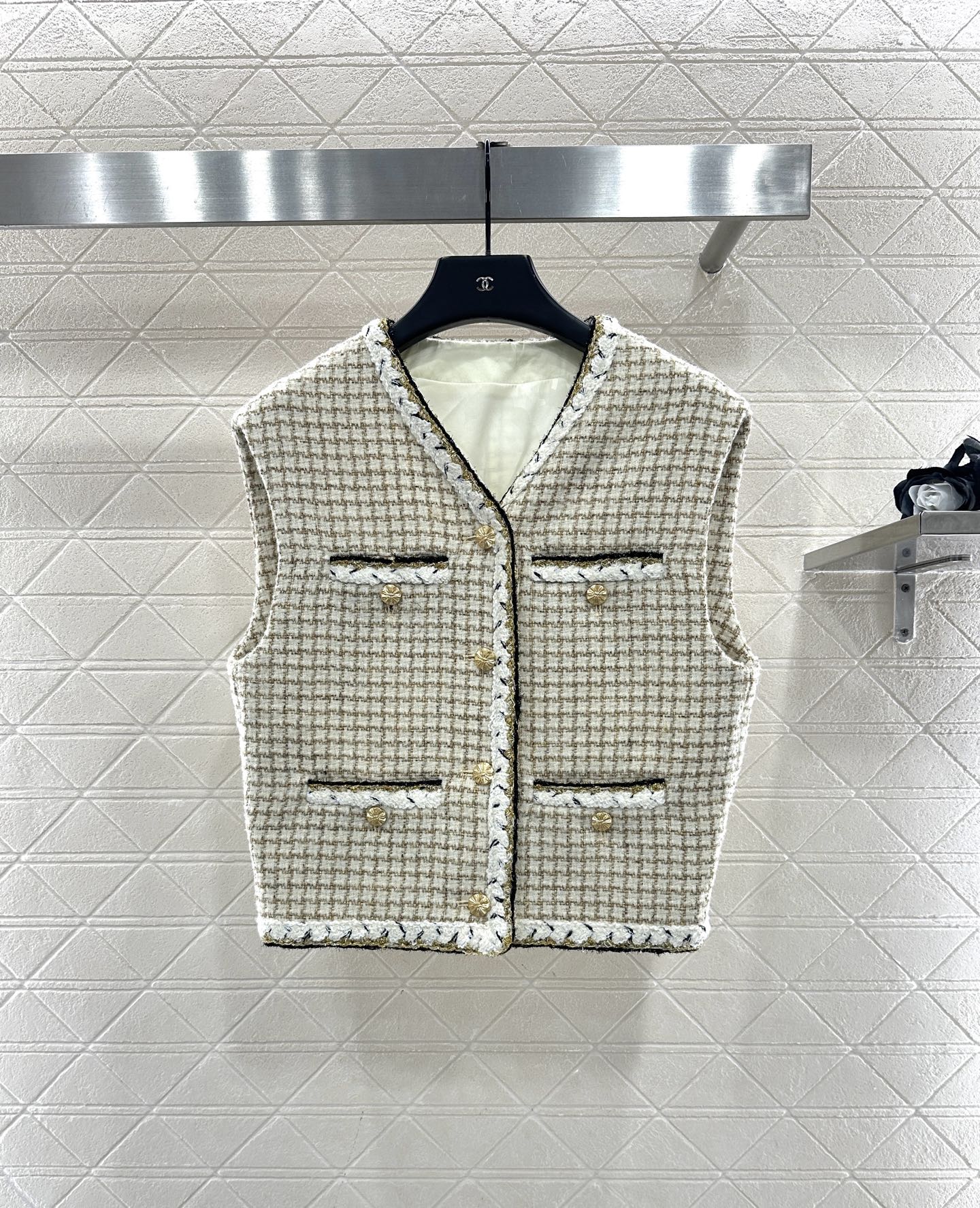 ♥Chane*♥2025新品上架 编织格纹马甲半裙套装定制YB进口粗纺羊毛呢材质，肌理明显，质感上乘，粗