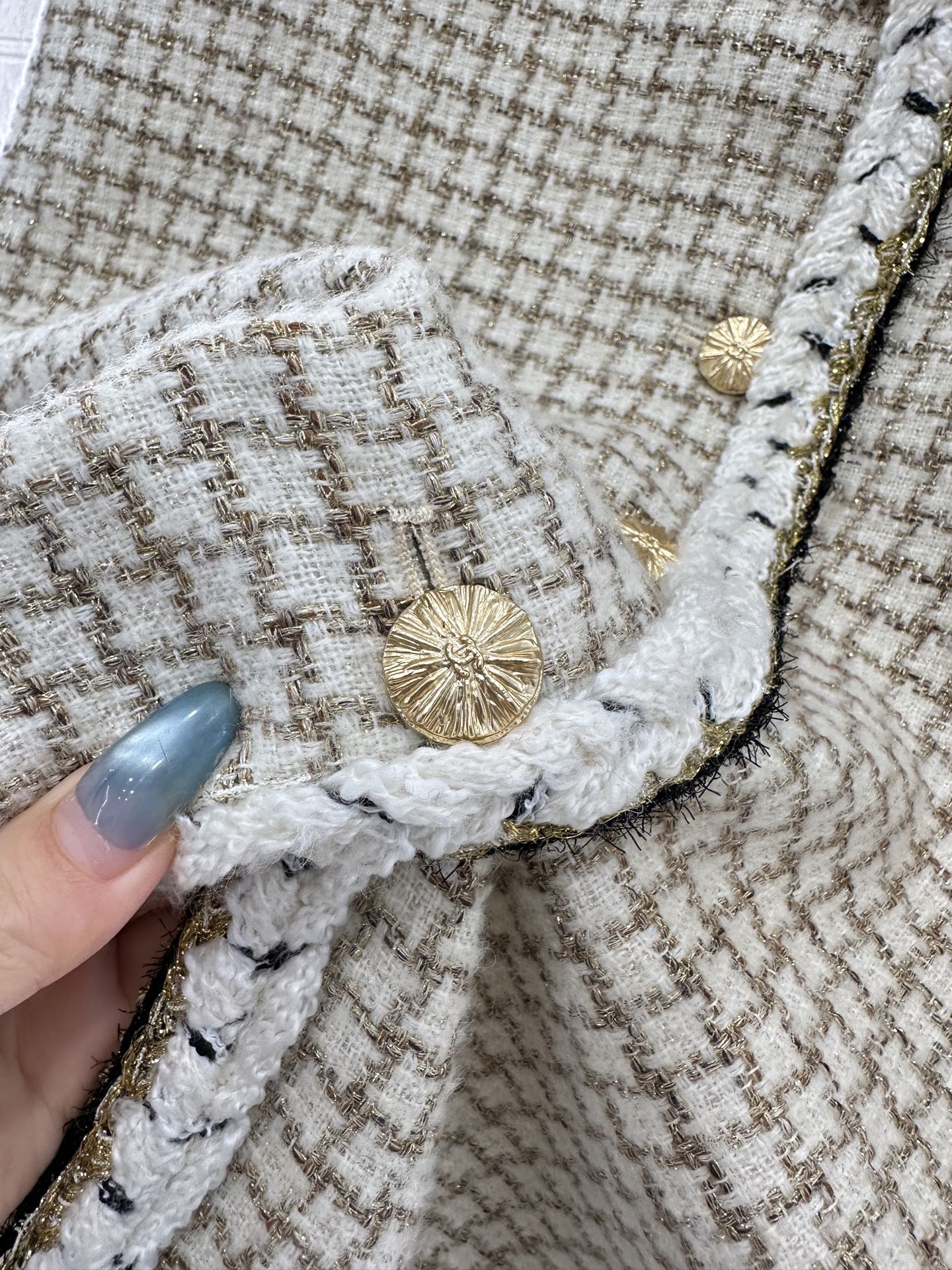 ♥Chane*♥2025新品上架 编织格纹马甲半裙套装定制YB进口粗纺羊毛呢材质，肌理明显，质感上乘，粗