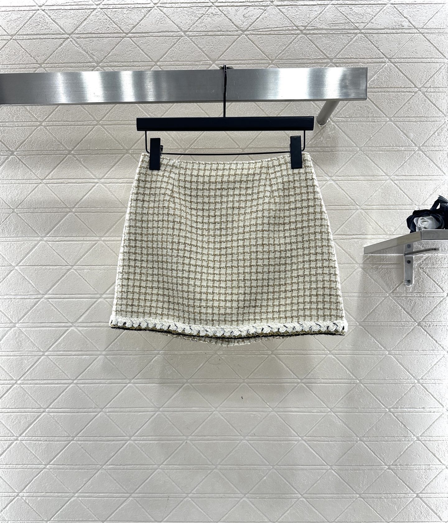 ♥Chane*♥2025新品上架 编织格纹马甲半裙套装定制YB进口粗纺羊毛呢材质，肌理明显，质感上乘，粗