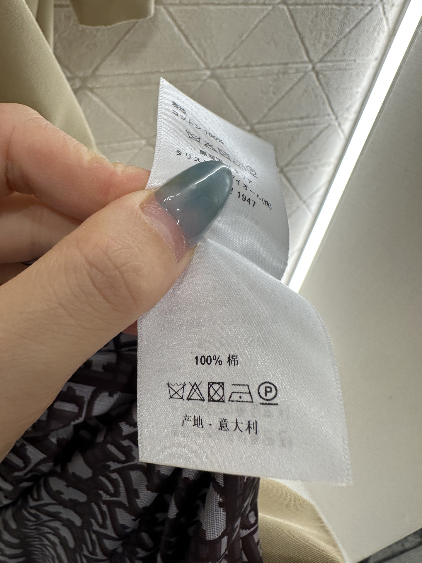 ♥Dio*♥2025新品上架 压褶腰带长款风衣外套定制YB进口风衣材质，工艺处理，挺括有型，翻领长款腰带