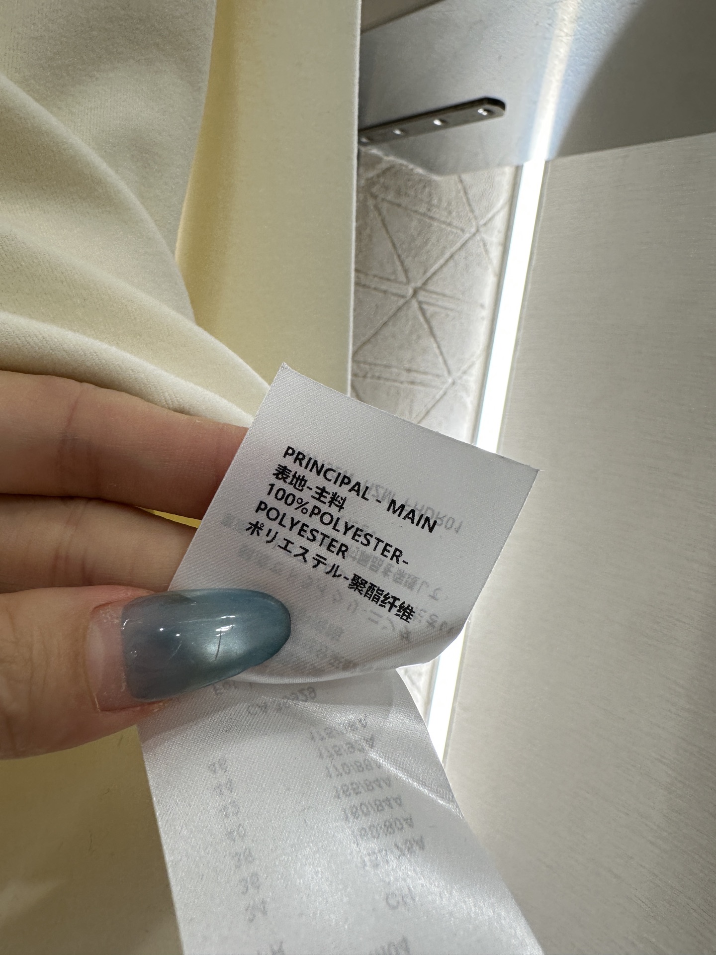 ♥louis vuitto*♥2025新品上架 修身字母徽标高领打底衫定制YB进口棉纶材质，质感舒适，弹