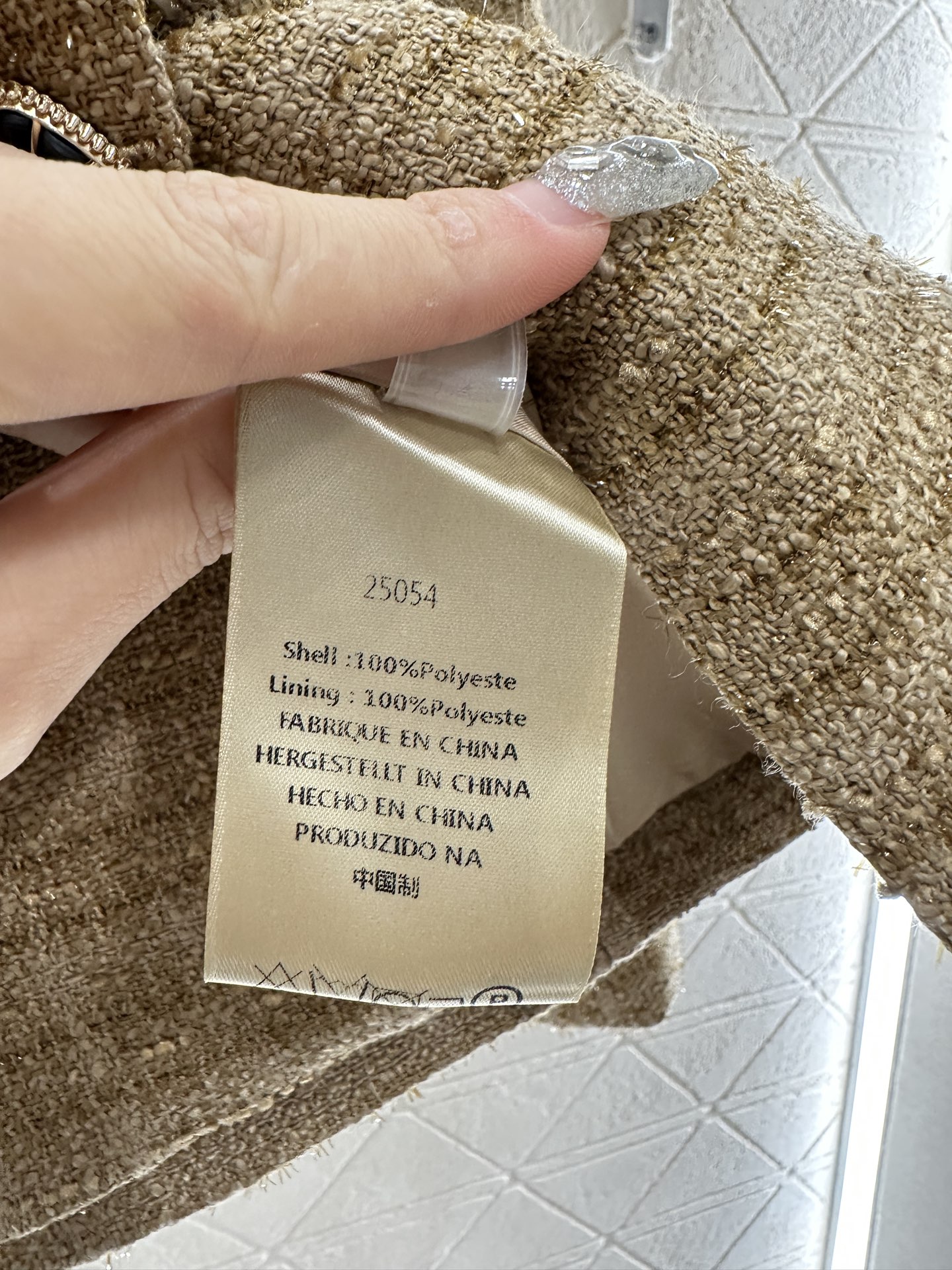 ♥Chane*♥2025新品上架 毛絮粗呢外套短裙套装定制YB进口毛呢材质，肌理明显，质感十足，圆领洋装