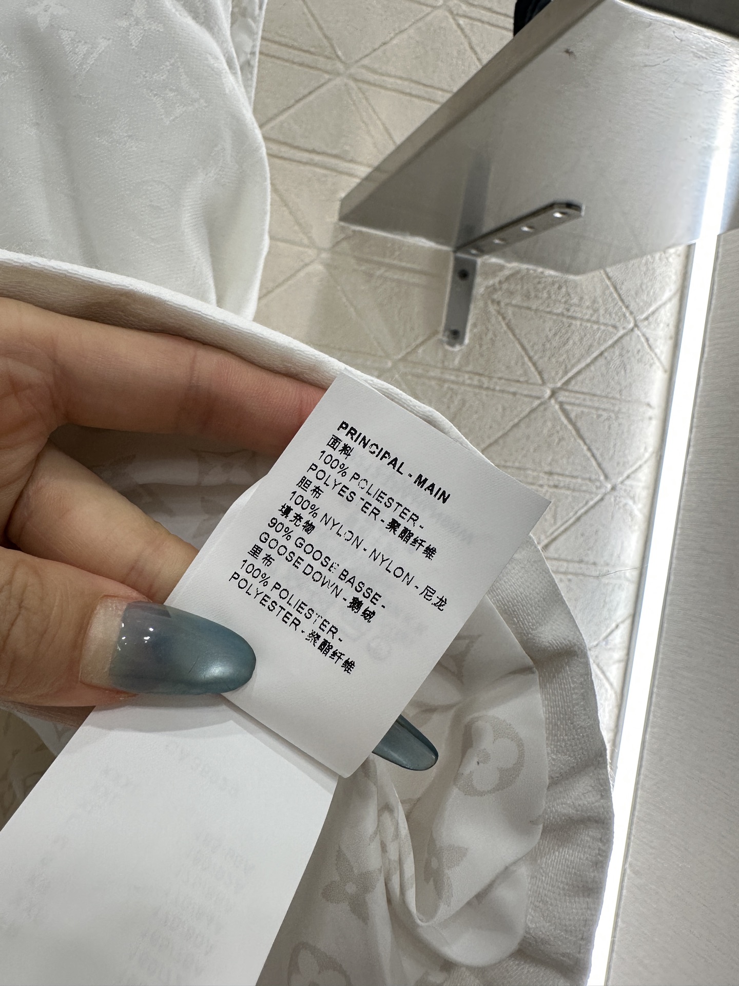 ♥Louis vuitto*♥2025新品上架 立领提花羽绒背心定制YB进口提花材质，羽绒填充内里，整件