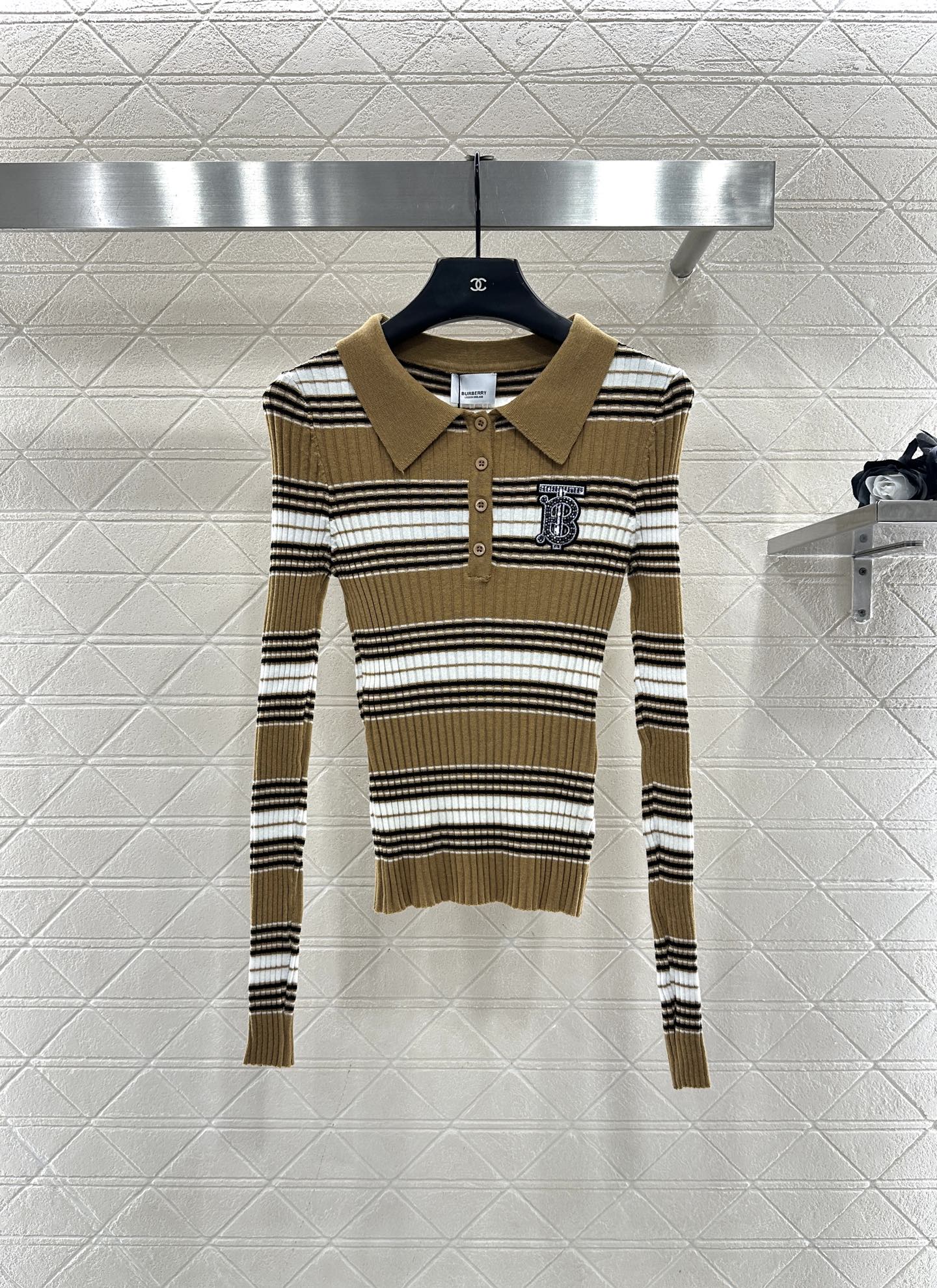 ♥BBR*♥2025新品上架 条纹针织长袖定制YB羊毛纱线织造，弹力舒适，质感十足，翻领Polo针织上衣