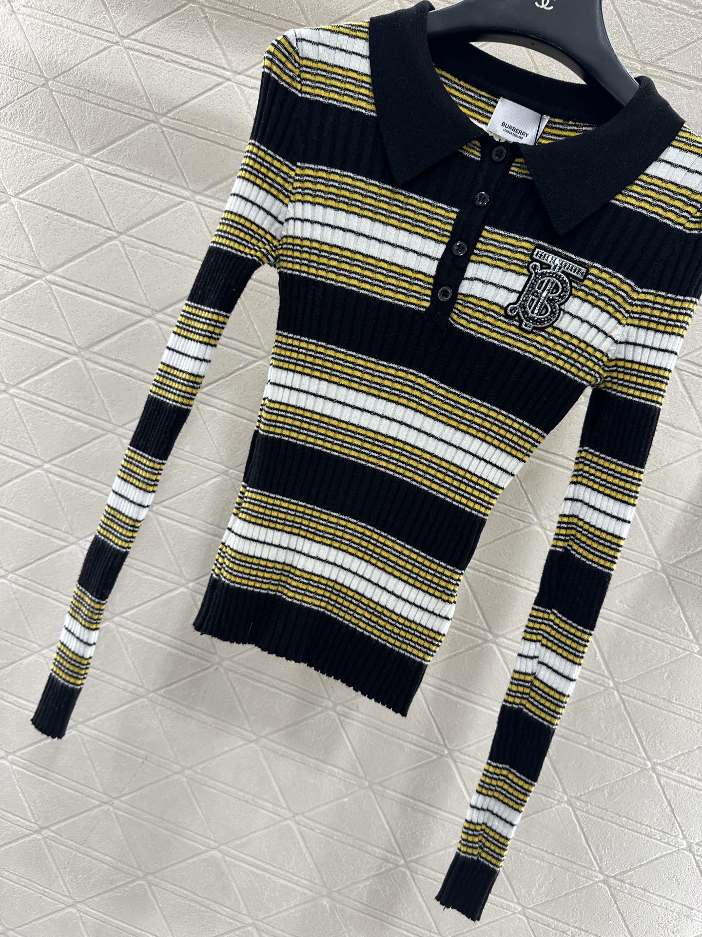 ♥BBR*♥2025新品上架 条纹针织长袖定制YB羊毛纱线织造，弹力舒适，质感十足，翻领Polo针织上衣