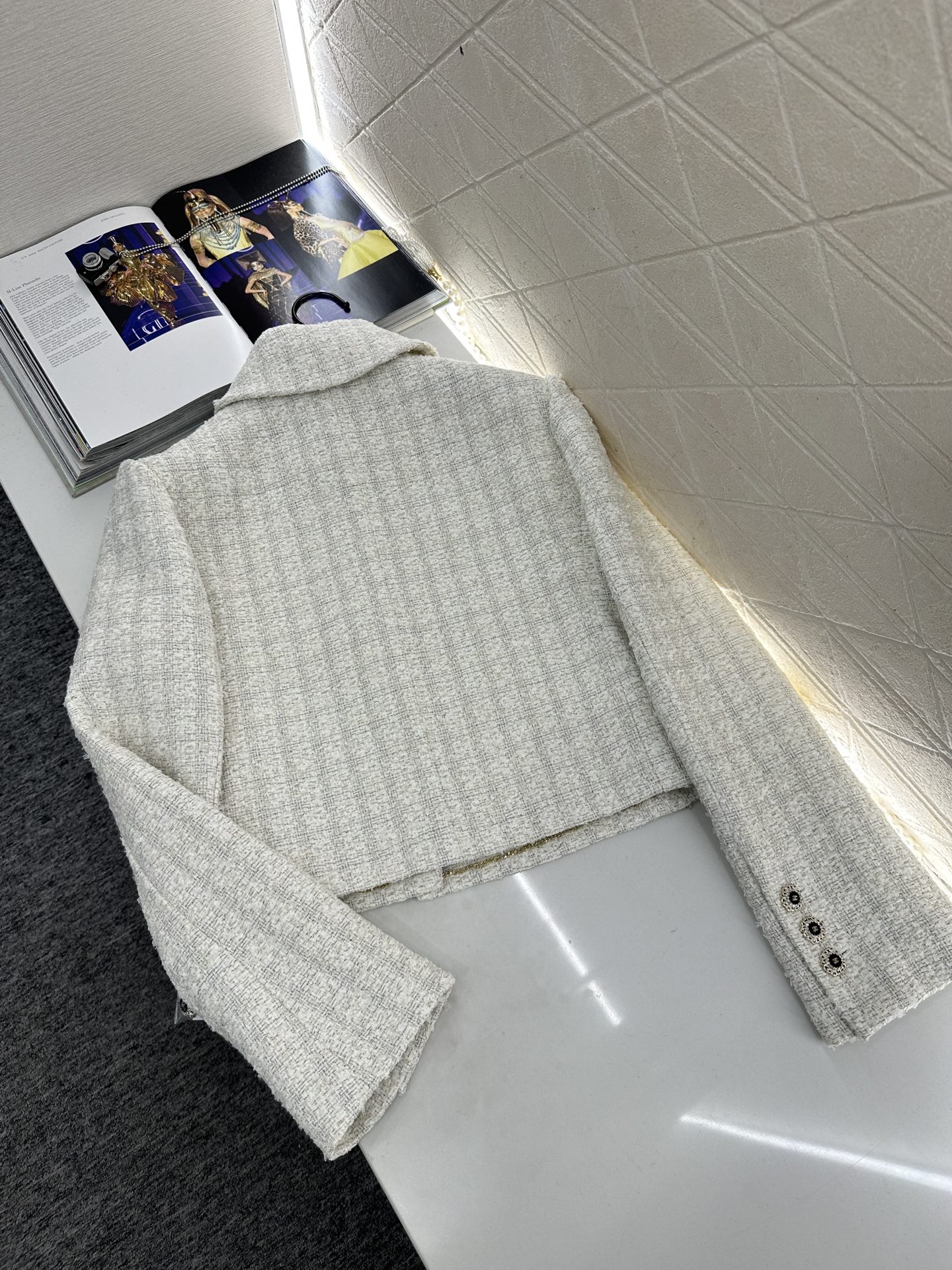 ♥Chane*♥2025新品上架 格纹粗花呢翻领洋装外套定制YB进口粗纺羊毛呢材质，肌理明显，质感上乘，