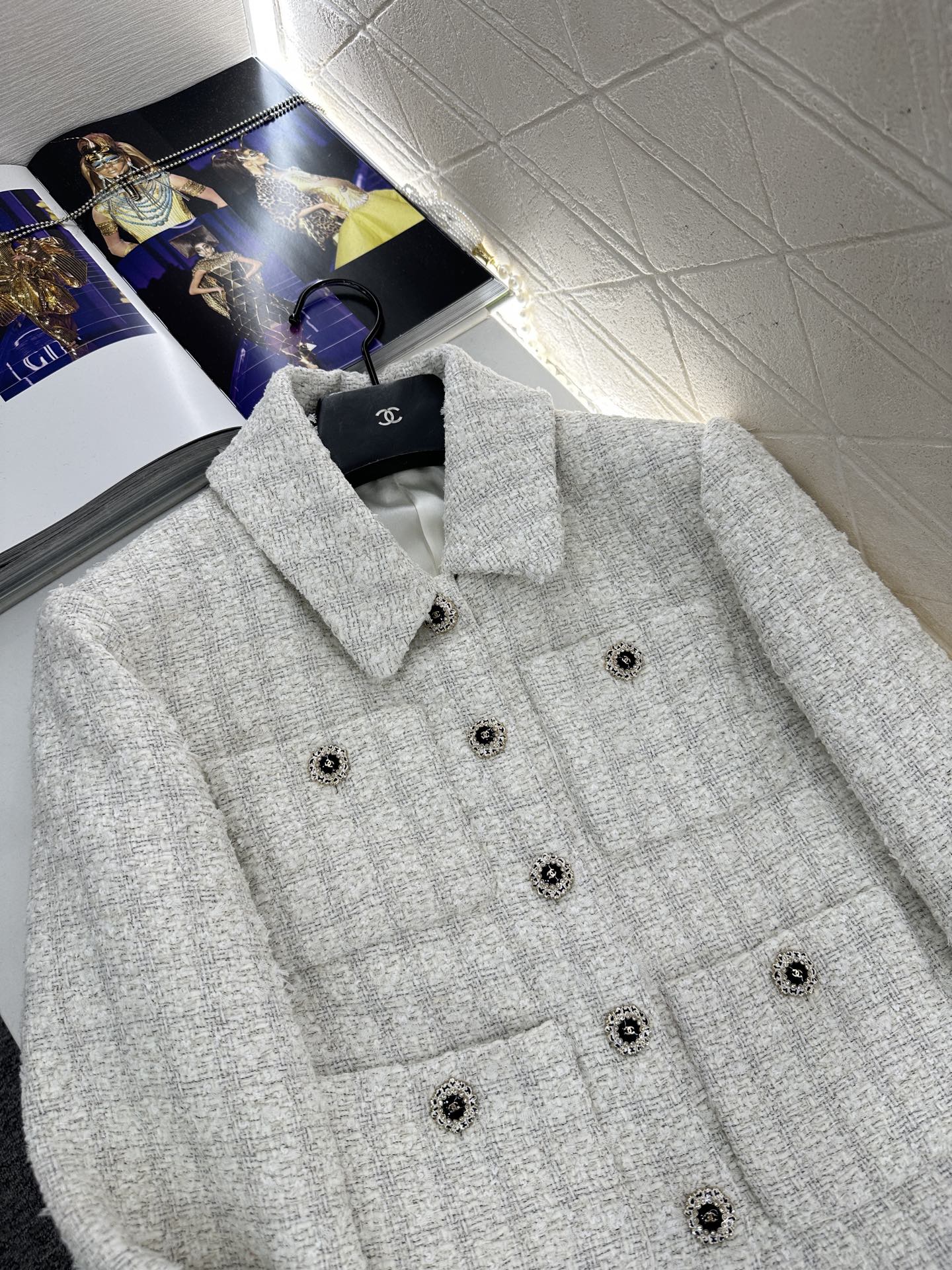 ♥Chane*♥2025新品上架 格纹粗花呢翻领洋装外套定制YB进口粗纺羊毛呢材质，肌理明显，质感上乘，