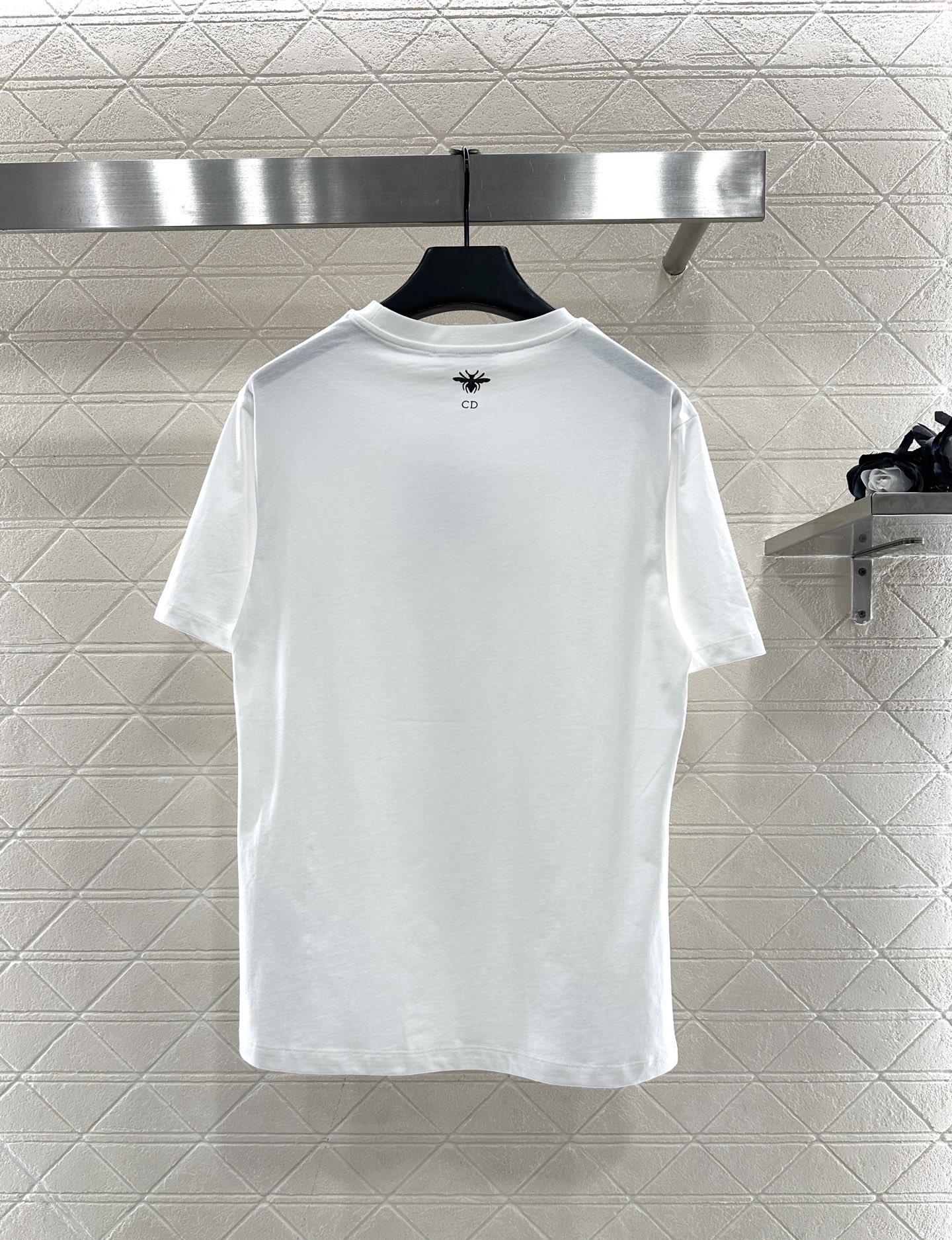 ♥Dio*♥2025新品上架 圆领印花𝑇𝑒𝑒定制YB原生全棉材质，质感高级，柔软舒适，宽松短袖T恤裁剪，