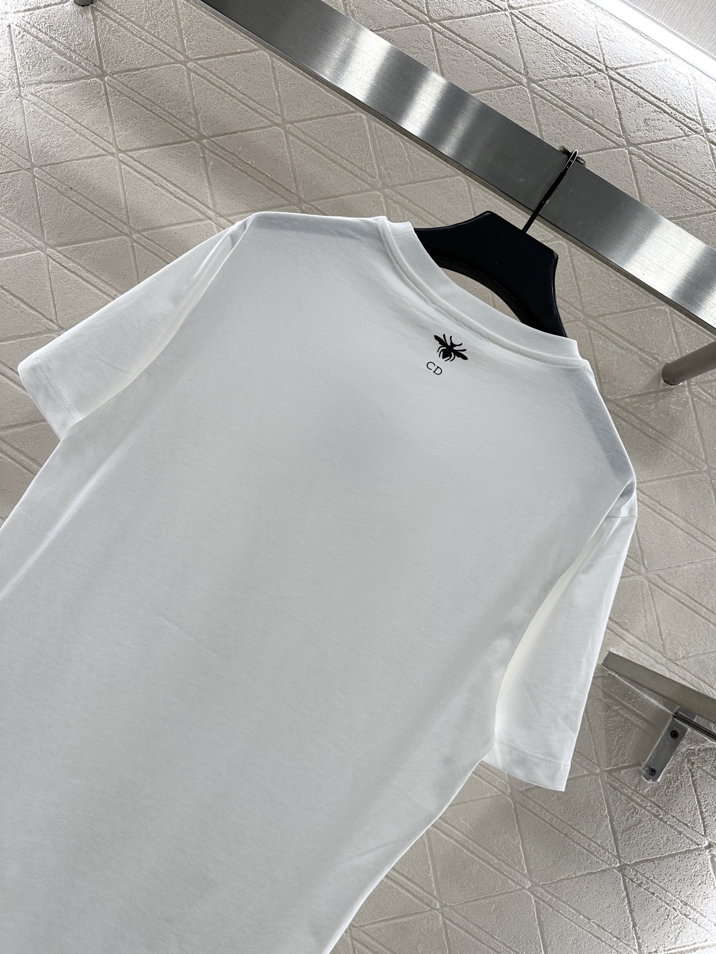 ♥Dio*♥2025新品上架 圆领印花𝑇𝑒𝑒定制YB原生全棉材质，质感高级，柔软舒适，宽松短袖T恤裁剪，