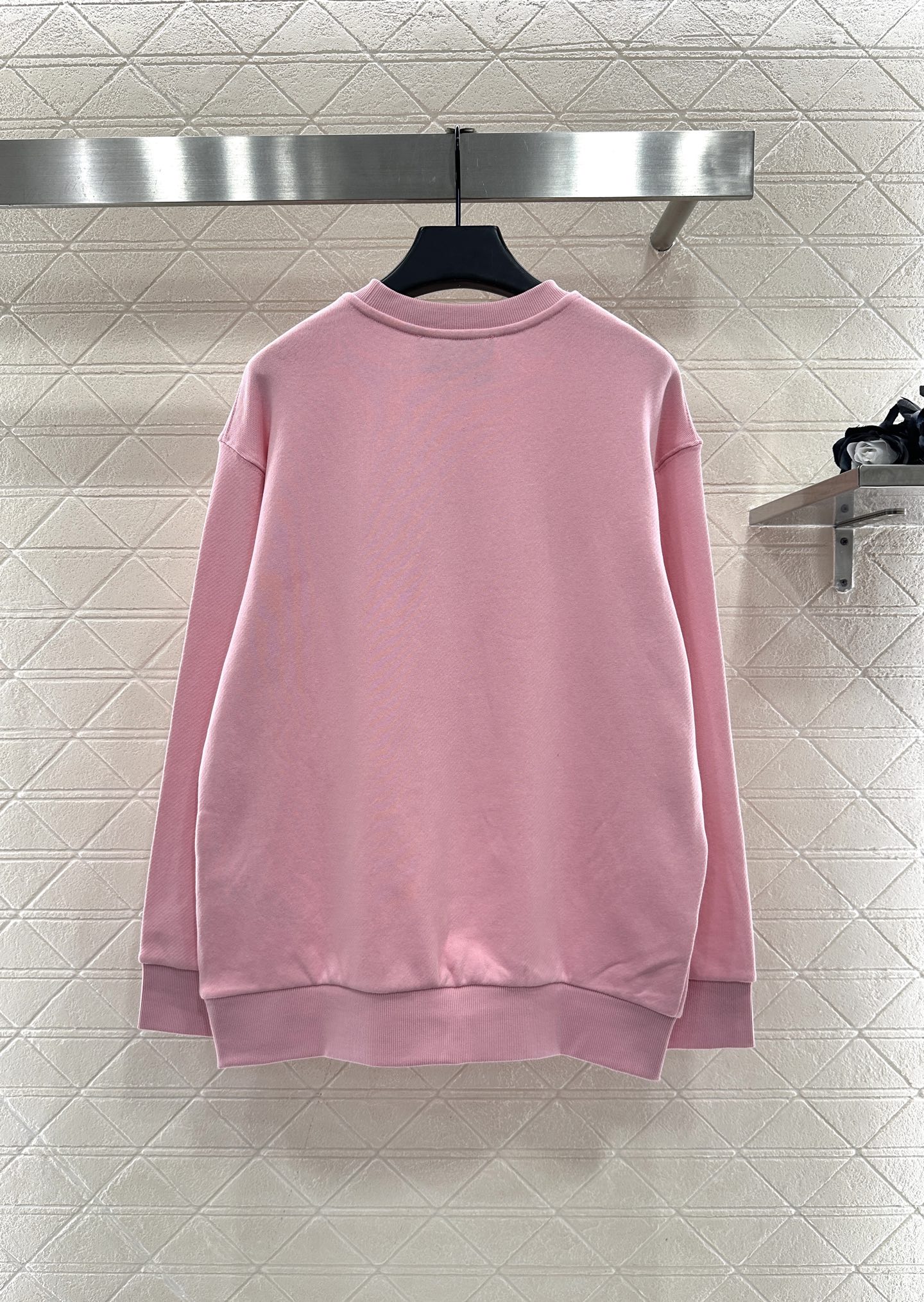 ♥Gucc*♥2025新品上架 撞色字母圆领卫衣定制YB原生全棉面料，弹力舒适，质感十足，标志性横杠打底