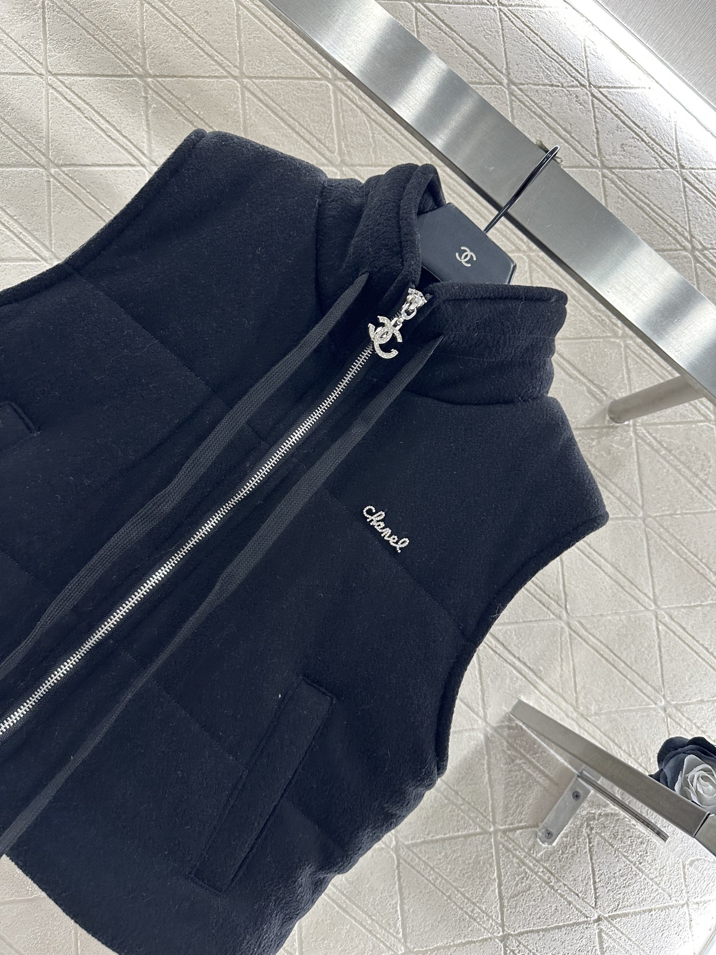 ♥Chane*♥2025新品上架 连帽羊毛棉服马甲长裤套装定制YB羊毛材质，柔软细腻，保暖性能更好，秋冬