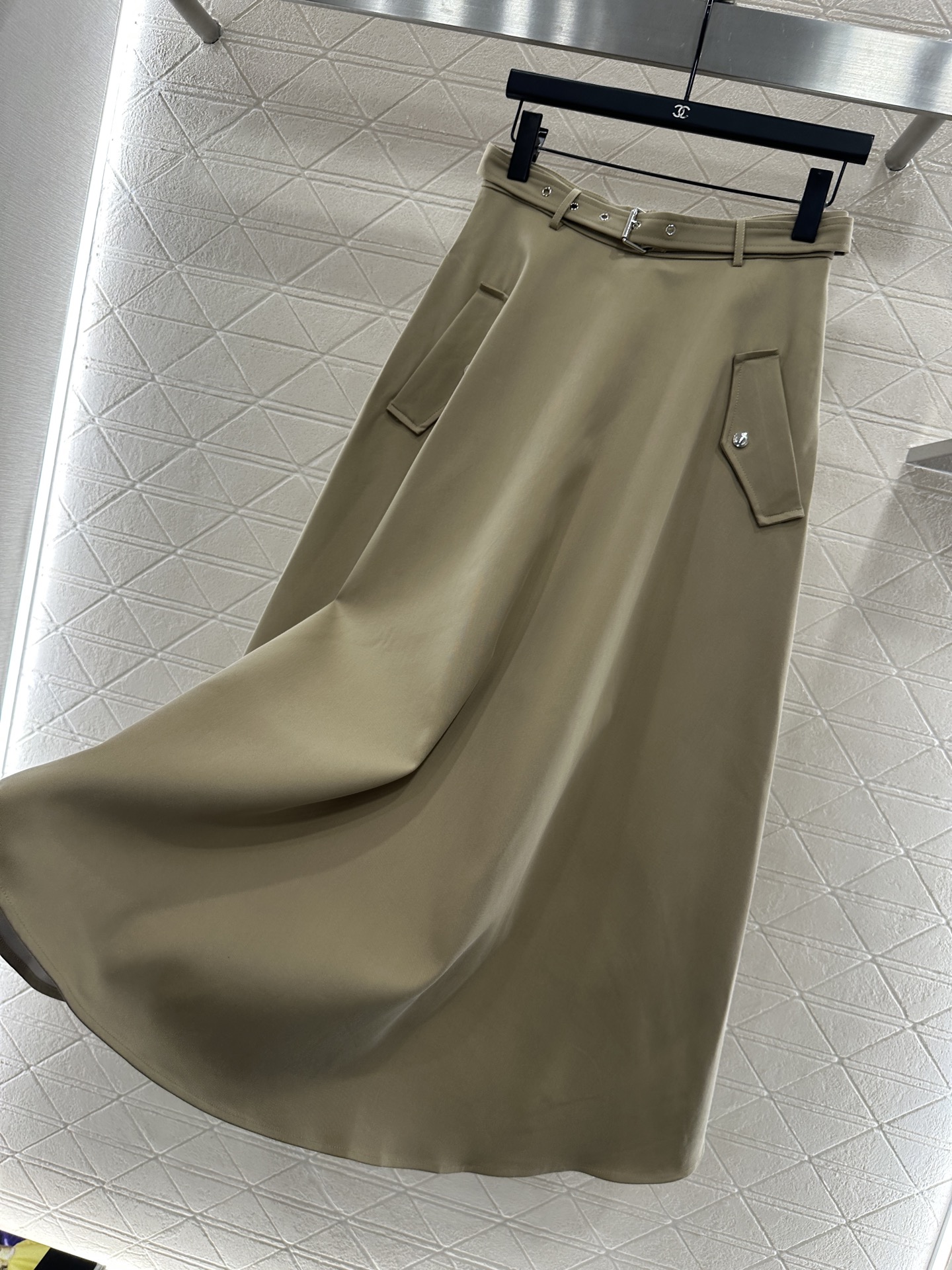 ♥Dio*♥2025新品上架 连帽风衣外套半裙套装定制YB进口风衣材质，挺括有型，质感高级，微A风衣外套