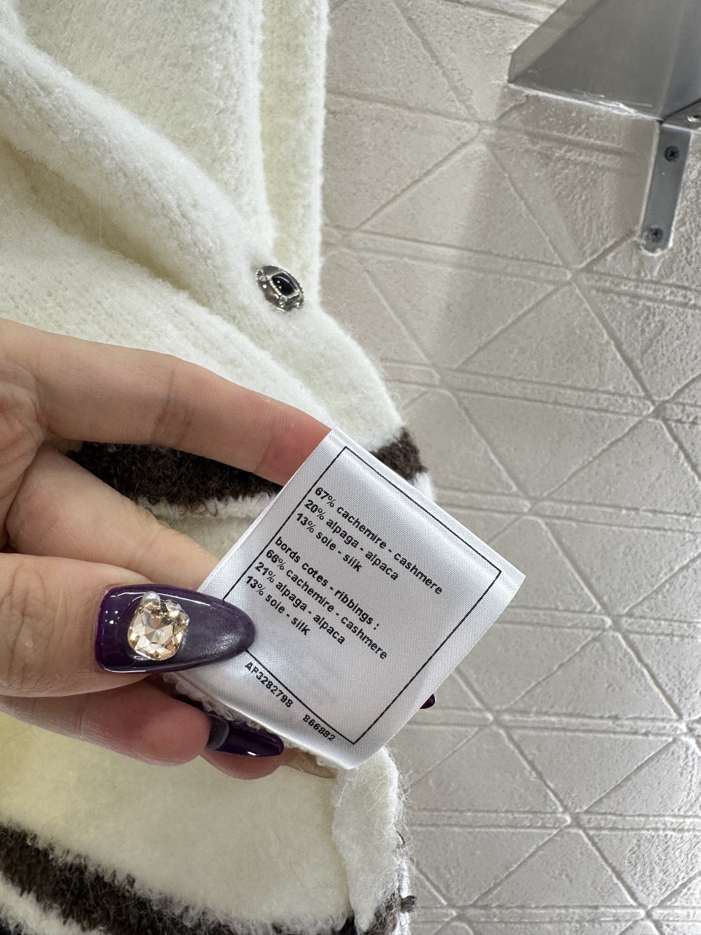 ♥Chane*♥2025新品上架 软糯圆领针织开衫25coco滑雪🎿系列#定制YB羊绒纱线织造，密度细针