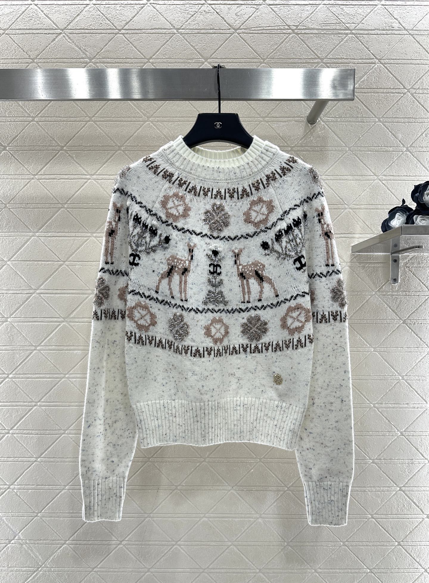 ♥Chane*♥2025新品上架 重工钩花圆领套头毛衣25coco圣诞🧑‍🎄滑雪🎿系列#定制YB羊绒针织