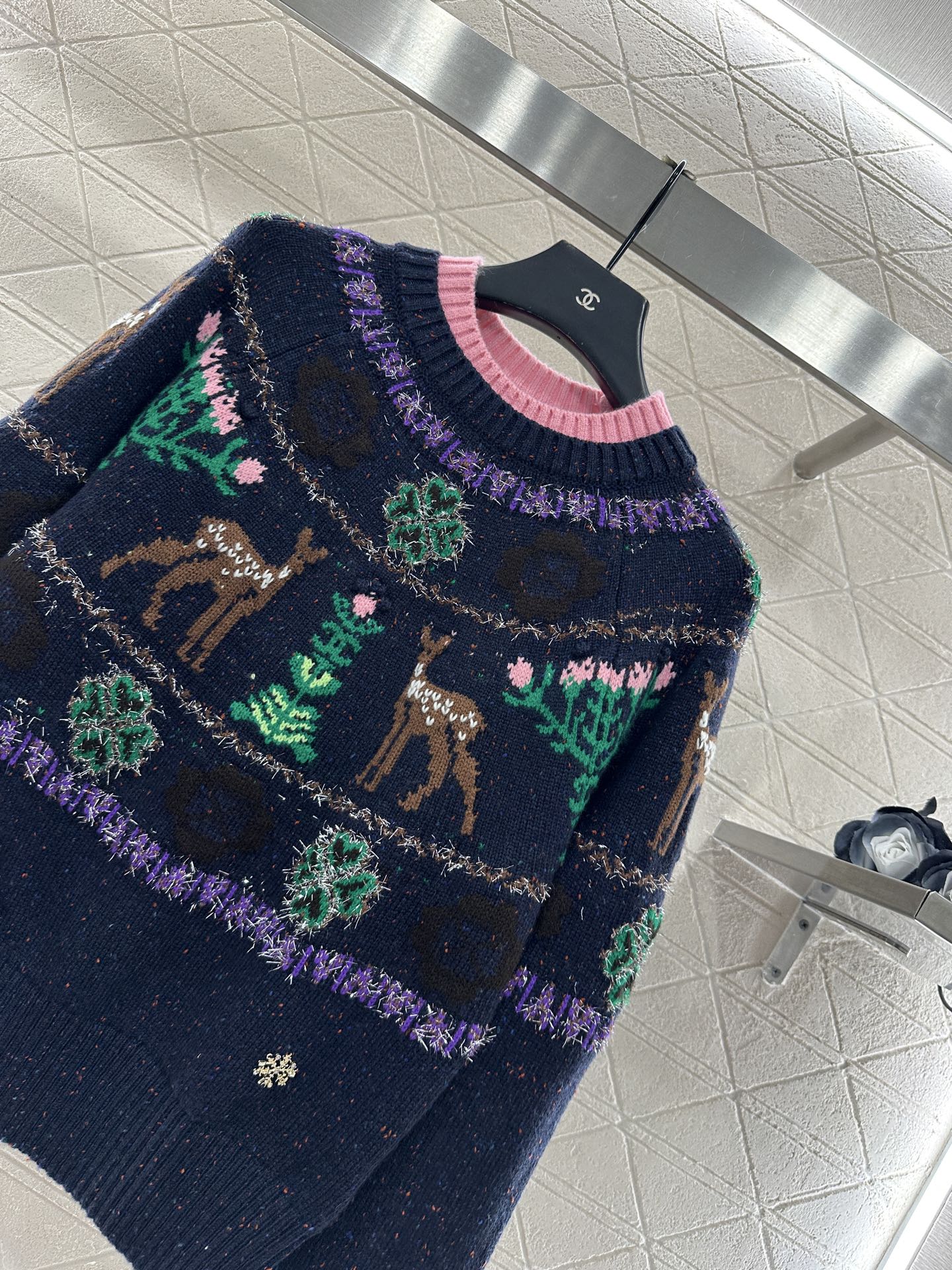 ♥Chane*♥2025新品上架 重工钩花圆领套头毛衣25coco圣诞🧑‍🎄滑雪🎿系列#定制YB羊绒针织