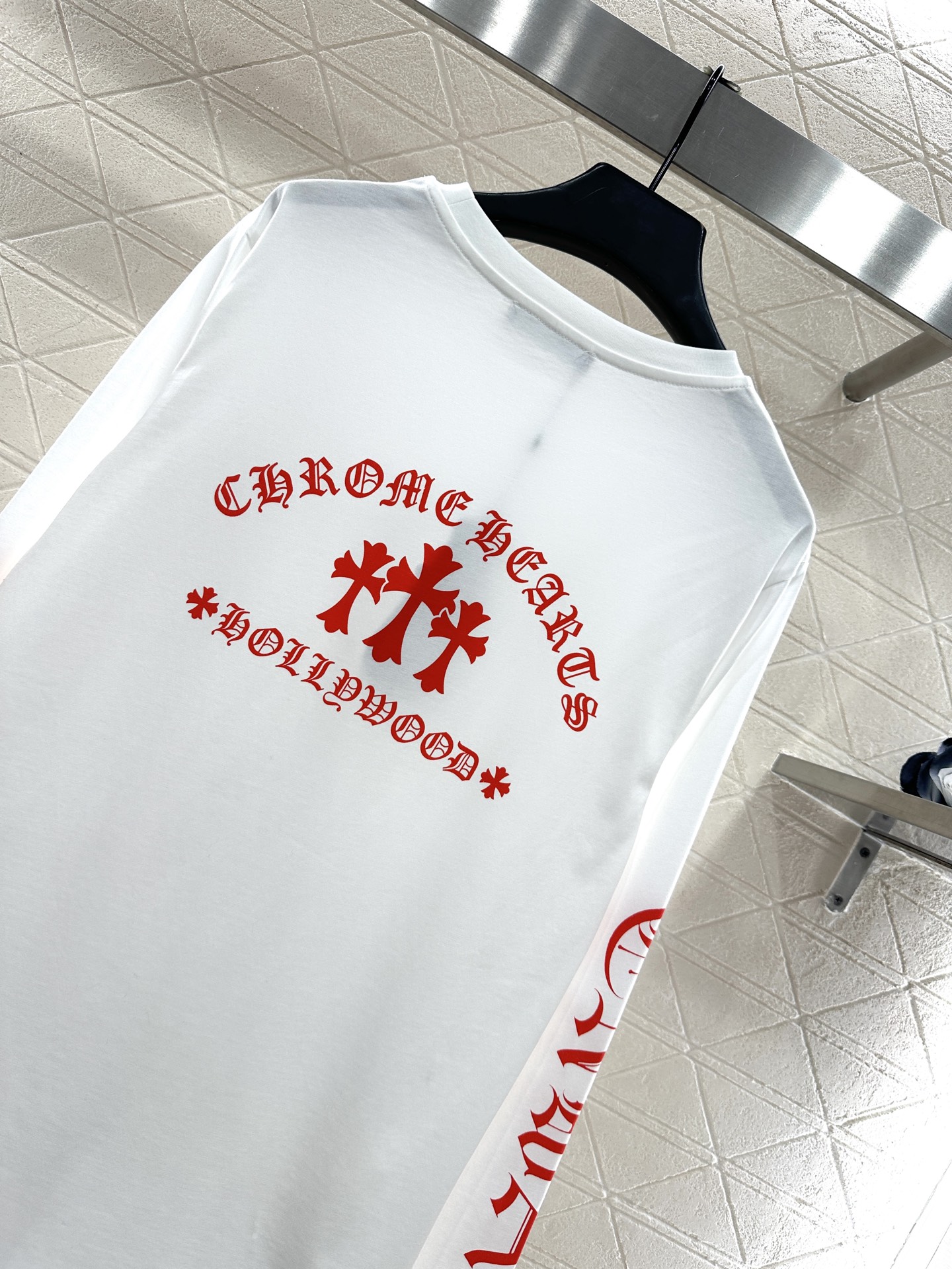 ♥Chrome hear*♥2025新品上架 字母印花长袖上衣定制YB斜纹全棉材质，质感舒适，弹力十足，