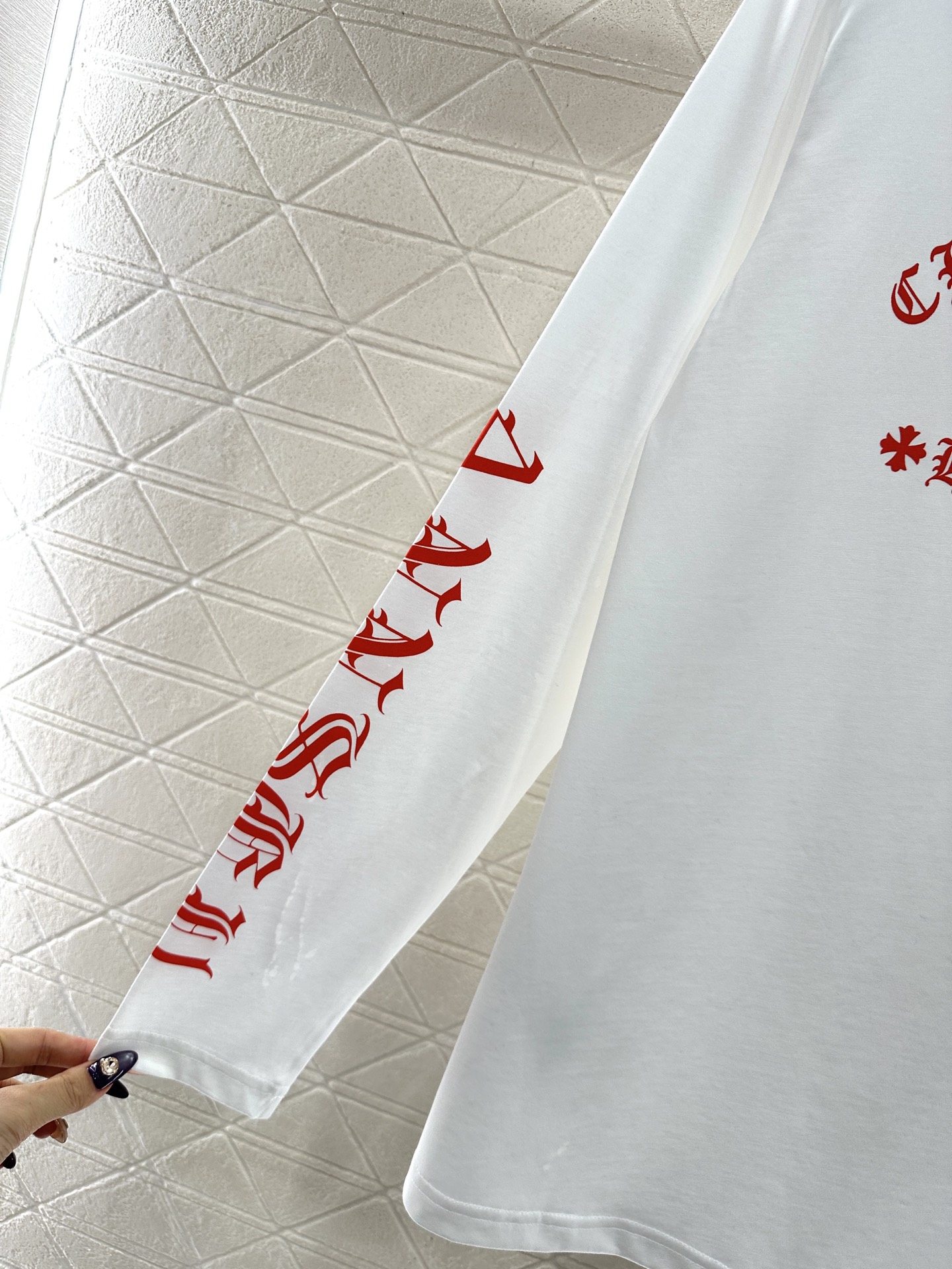 ♥Chrome hear*♥2025新品上架 字母印花长袖上衣定制YB斜纹全棉材质，质感舒适，弹力十足，