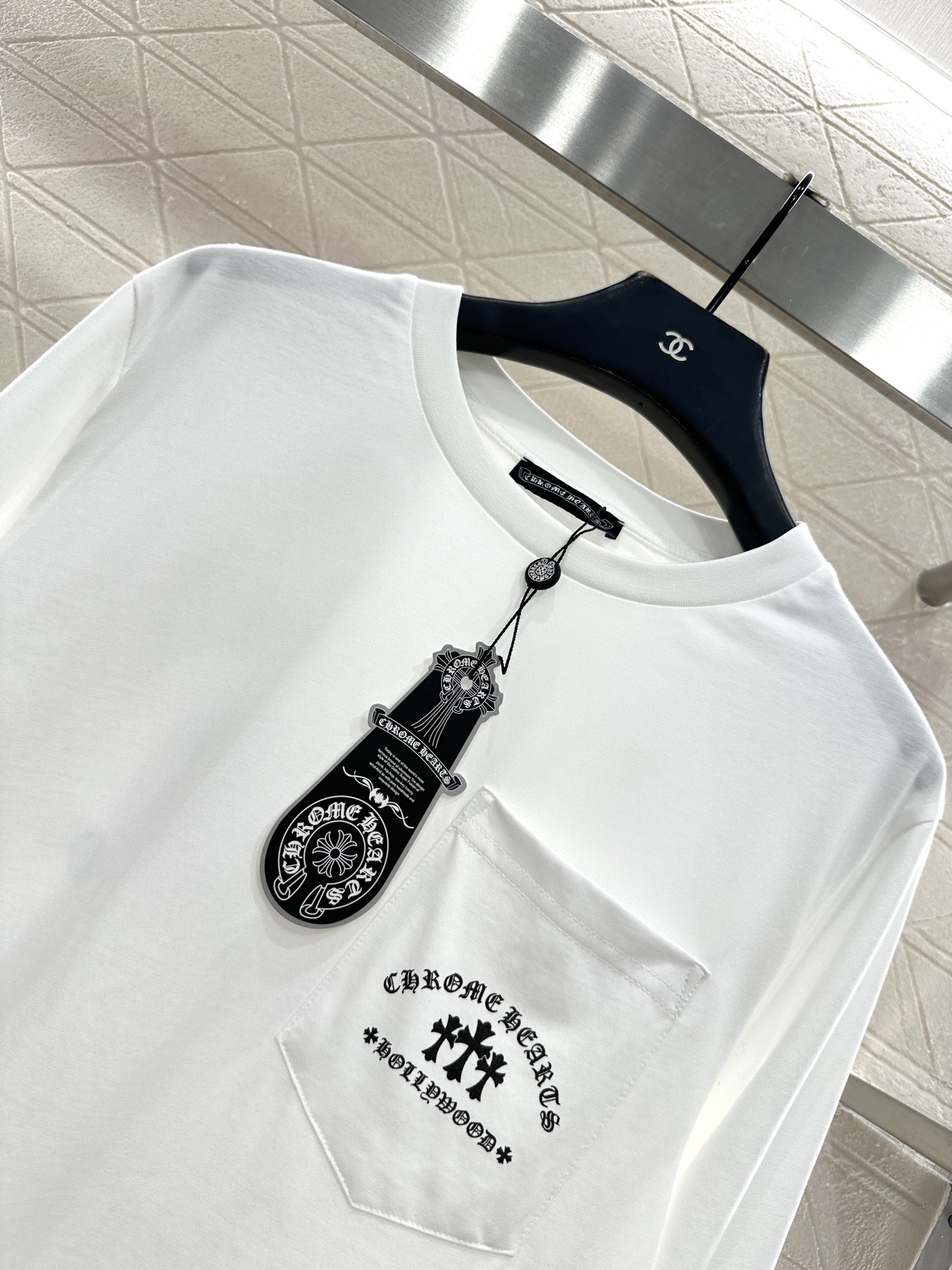 ♥Chrome hear*♥2025新品上架 字母印花长袖上衣定制YB斜纹全棉材质，质感舒适，弹力十足，