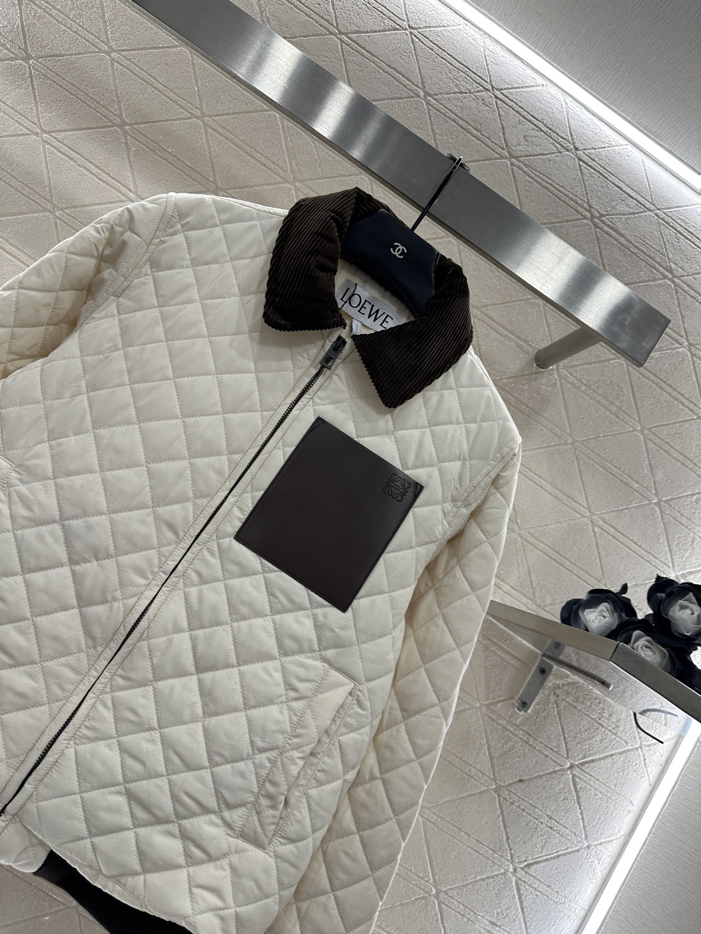 ♥Loew*♥2025新品上架 灯芯绒领菱格纹棉服外套定制YB防风防水尼龙材质，羽绒棉填充内里，整件轻盈