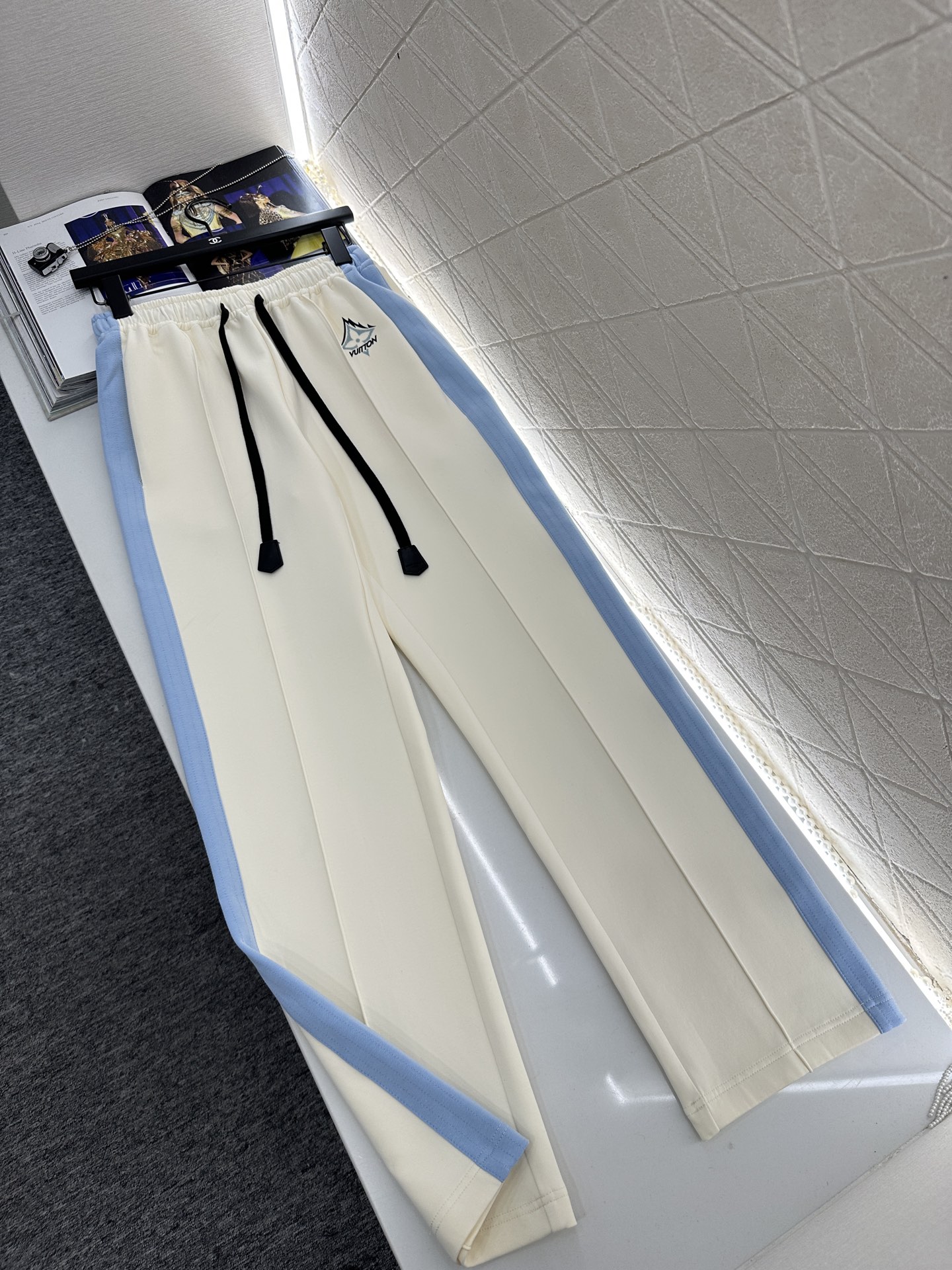 ♥Louis Vuitto*♥2025新品上架 插肩拼色拉链外套长裤套装最新滑雪🎿系列#定制YB空气棉材