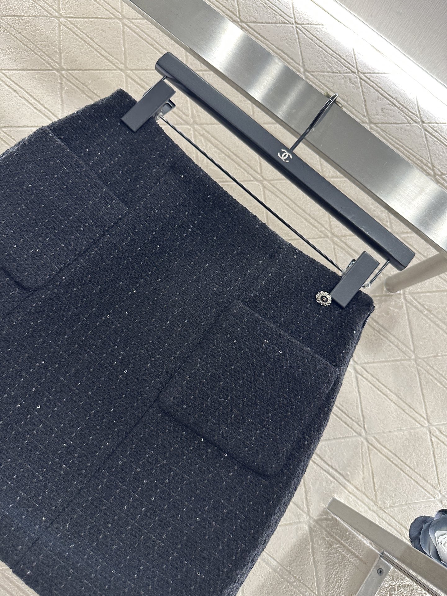 ♥Chane*♥2025新品上架 格纹粗花呢珠片洋装半裙定制YB进口粗纺羊毛呢材质，肌理明显，质感上乘，