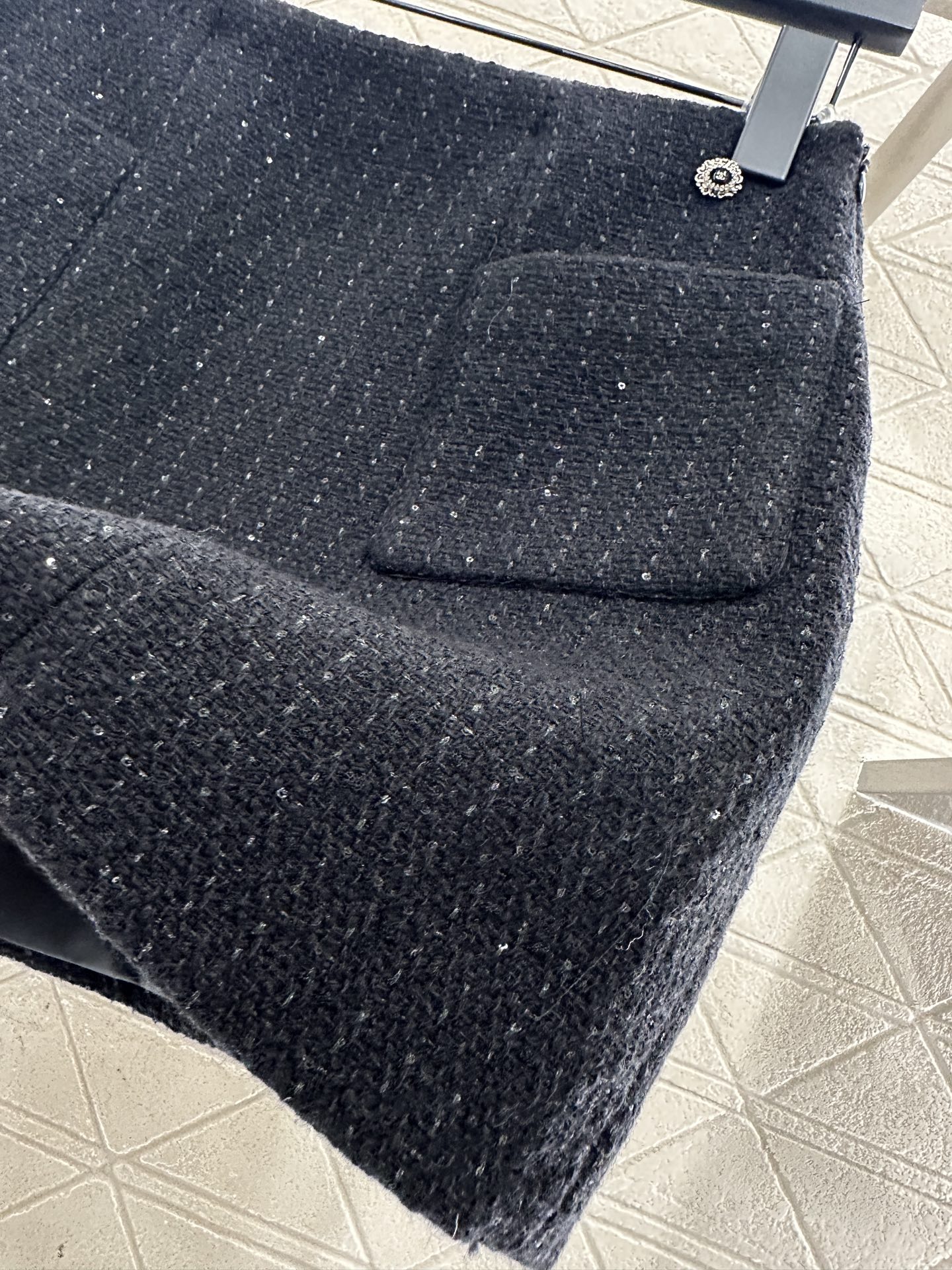 ♥Chane*♥2025新品上架 格纹粗花呢珠片洋装半裙定制YB进口粗纺羊毛呢材质，肌理明显，质感上乘，