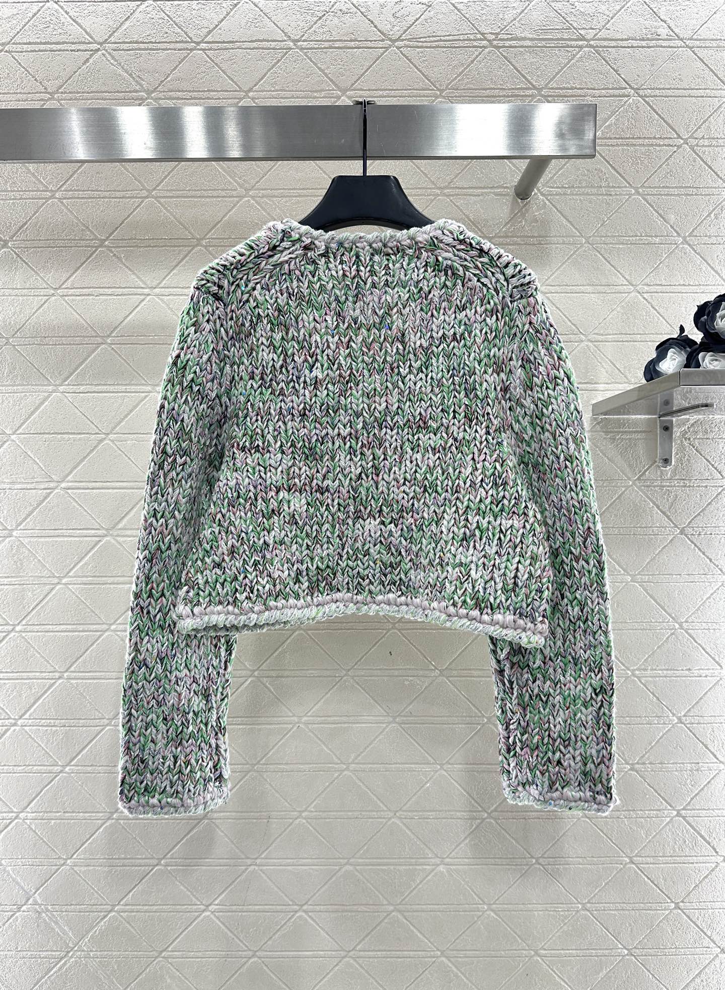 ♥Chane*♥2025新品上架 全手工捆边针织开衫定制YB棉毛纱线织造，穿搭舒适，柔软细腻。圆领长袖开