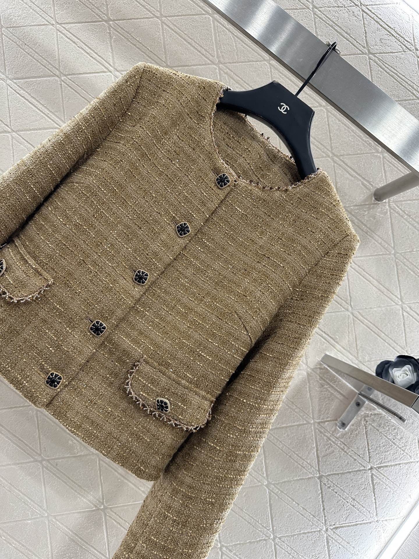 ♥Chane*♥2025新品上架 圆领编织洋装半裙套装定制YB进口粗纺毛呢材质，质感高级，品相十足，圆领