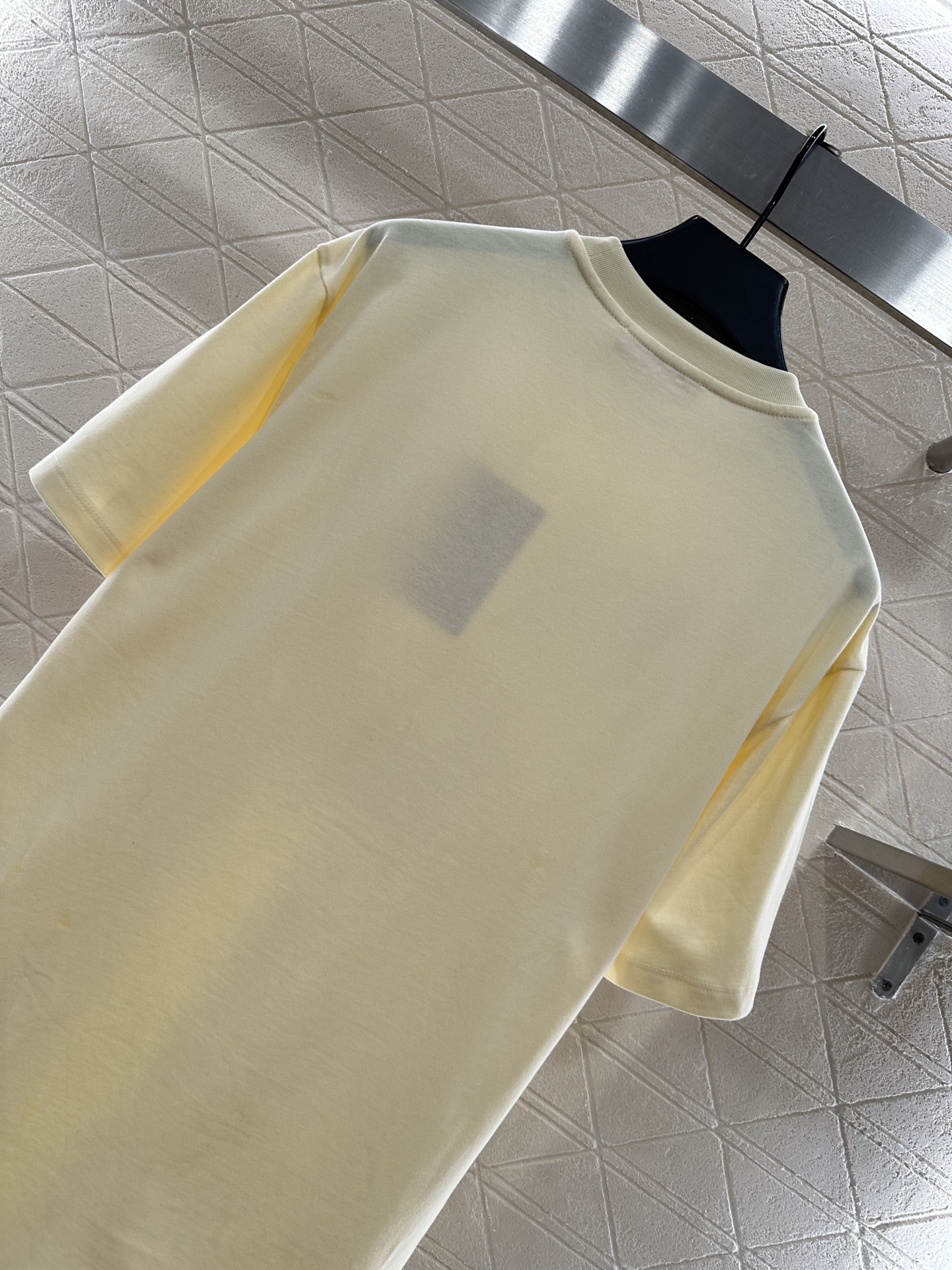 ♥Valentin*♥2025新品上架 植绒印花𝑇𝑒𝑒定制YB原生全棉材质，透气舒适，质感十足，宽松短袖