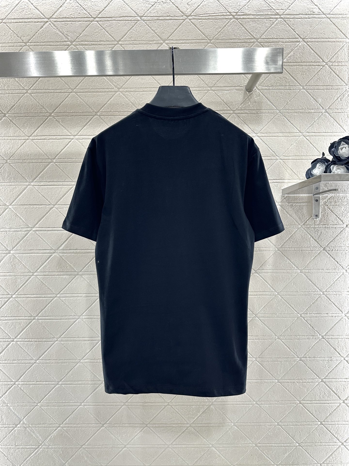 ♥Valentin*♥2025新品上架 植绒印花𝑇𝑒𝑒定制YB原生全棉材质，透气舒适，质感十足，宽松短袖