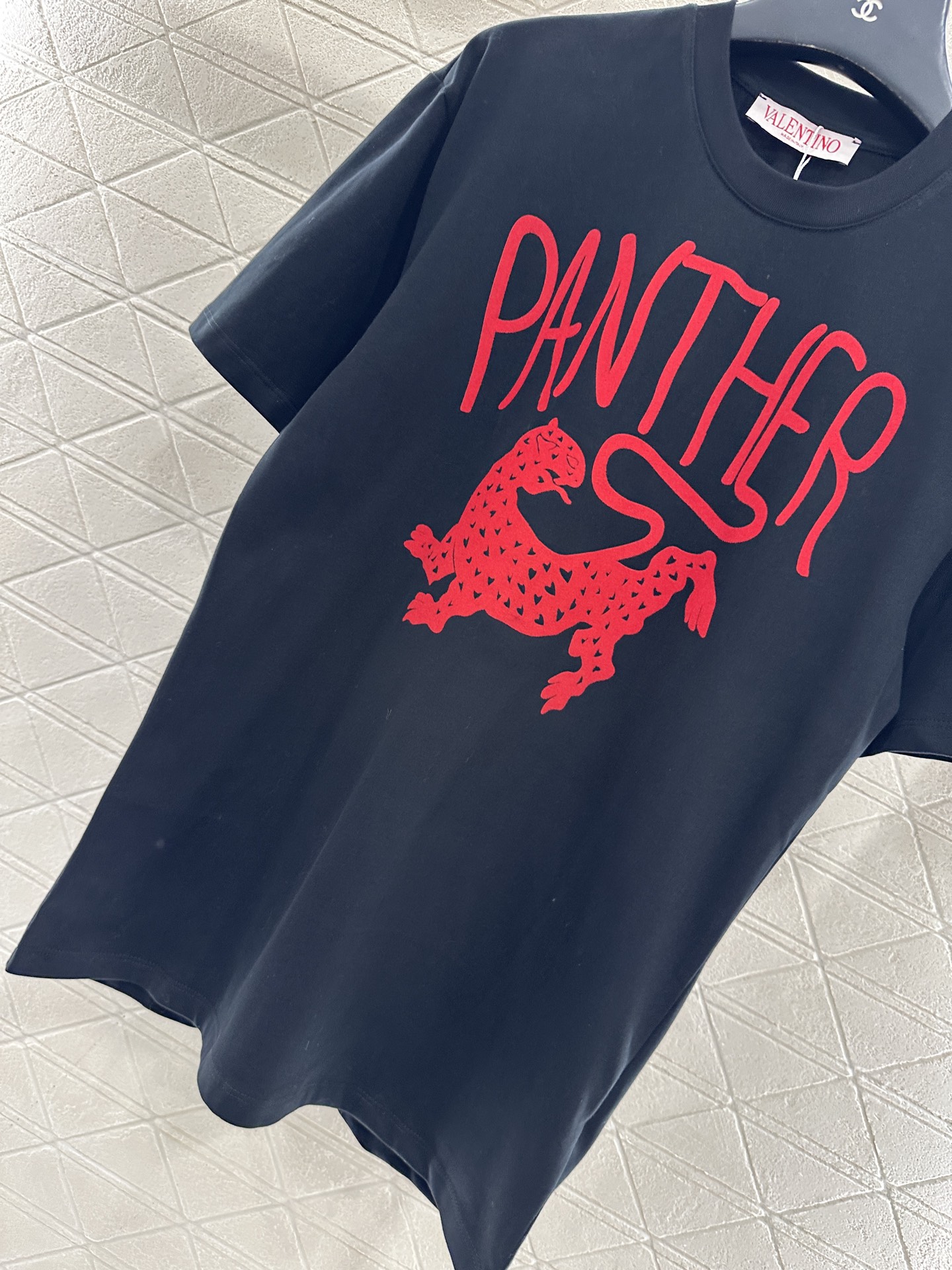 ♥Valentin*♥2025新品上架 植绒印花𝑇𝑒𝑒定制YB原生全棉材质，透气舒适，质感十足，宽松短袖