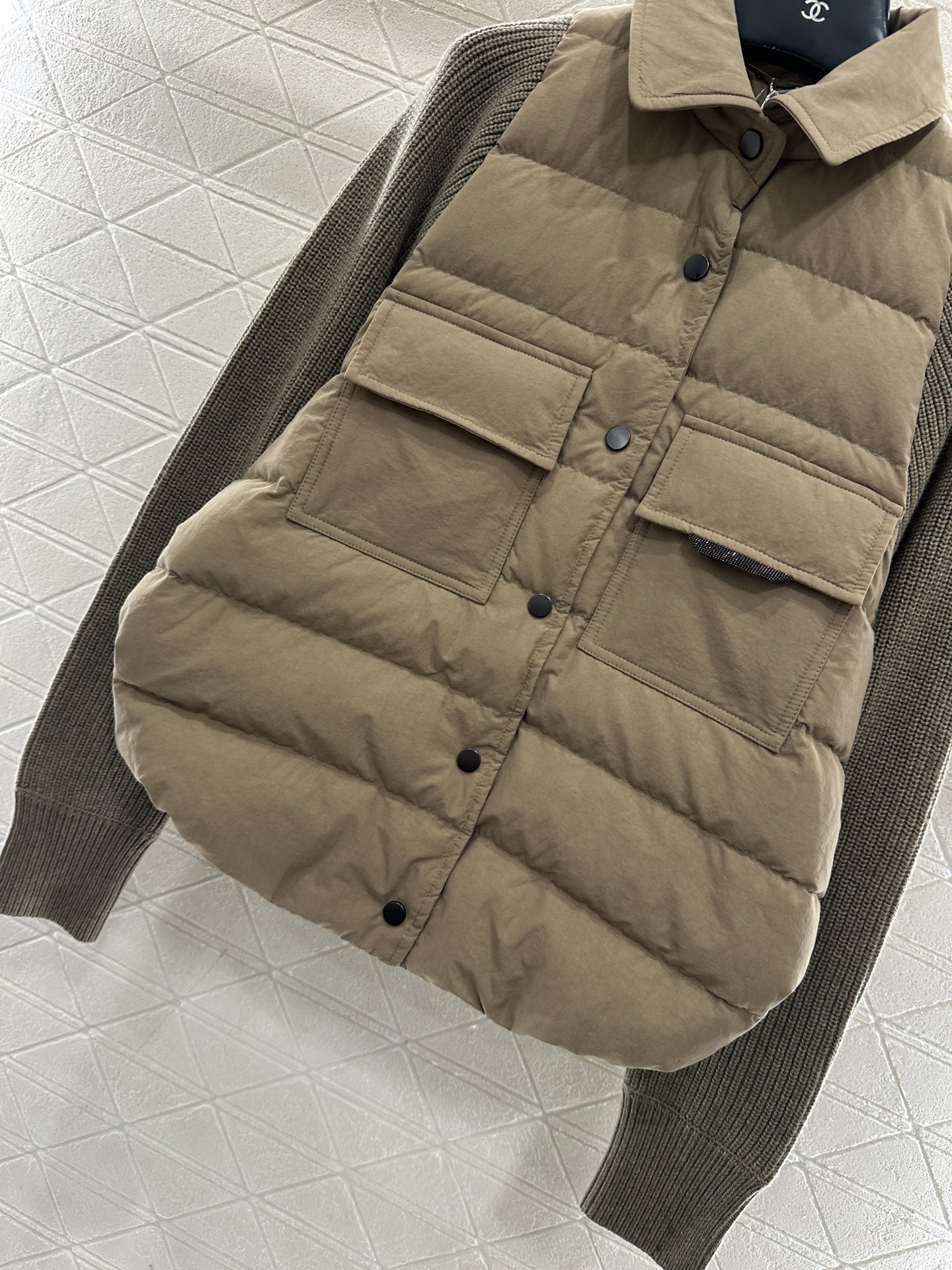 ♥BC*♥2025新品上架 针织拼接翻领羽绒外套定制YB进口防风防水尼龙材质，其工艺还原升级材质，提升秋