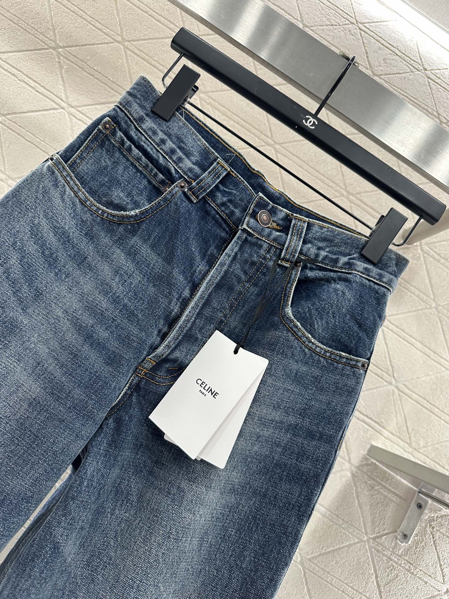 ♥Celin*♥2025新品上架 牛仔直筒长裤定制YB斜纹棉牛仔材质，质感挺括，穿搭有型，直筒长裤版型，