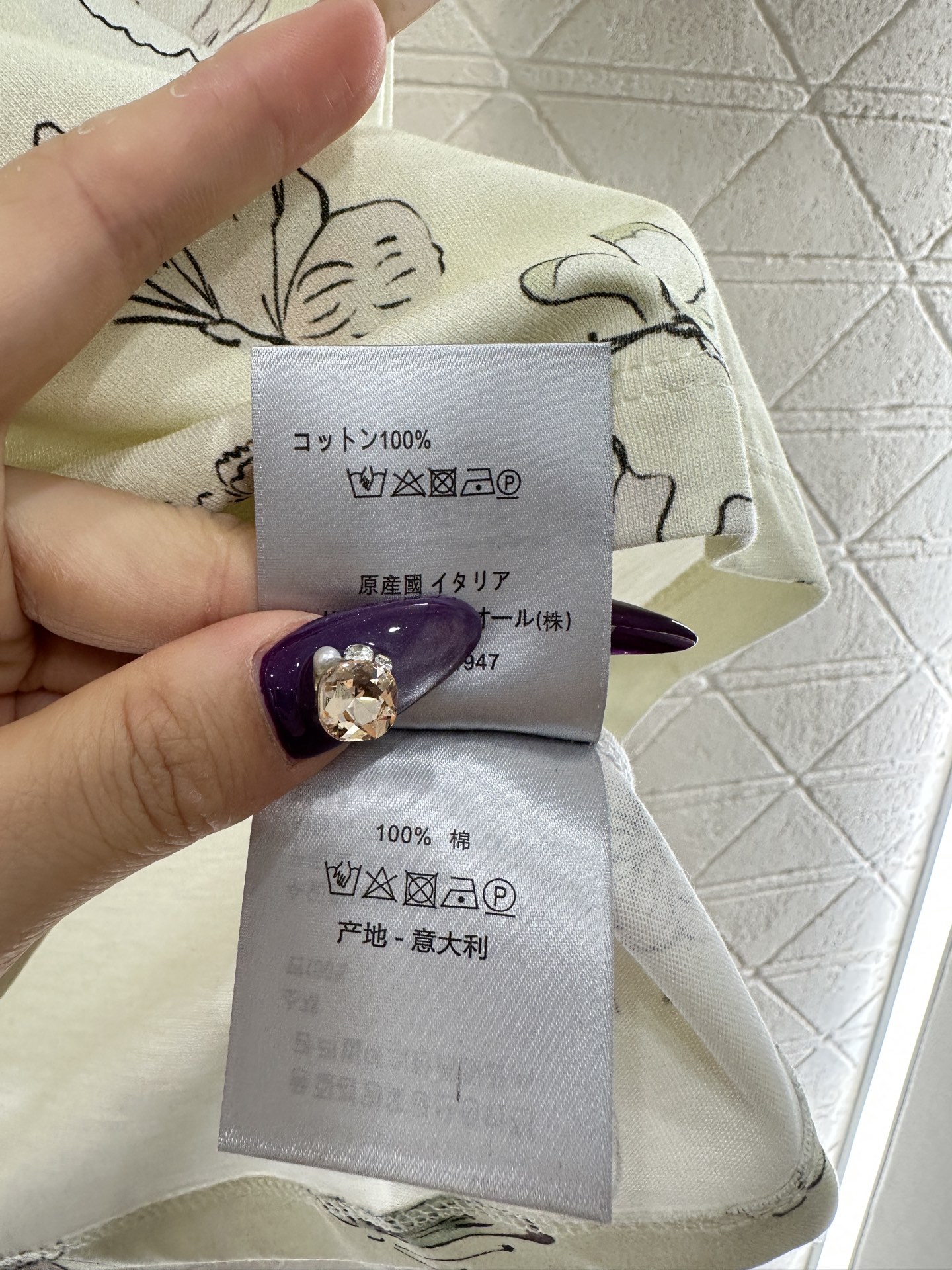 ♥Dio*♥2025新品上架 圆领印花𝑇𝑒𝑒定制YB斜纹全棉材质，质感高级，柔软舒适，常规短袖T恤裁剪，