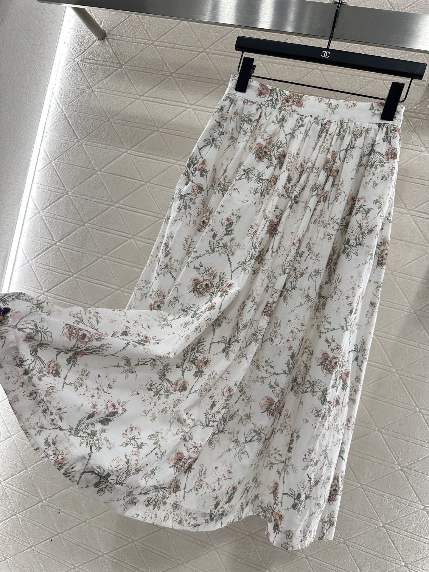 ♥Dio*♥2025新品上架堆叠领碎花衬衣半裙套装定制YB斜纹全棉材质，质感光泽，舒适透气，长袖衬衫版型