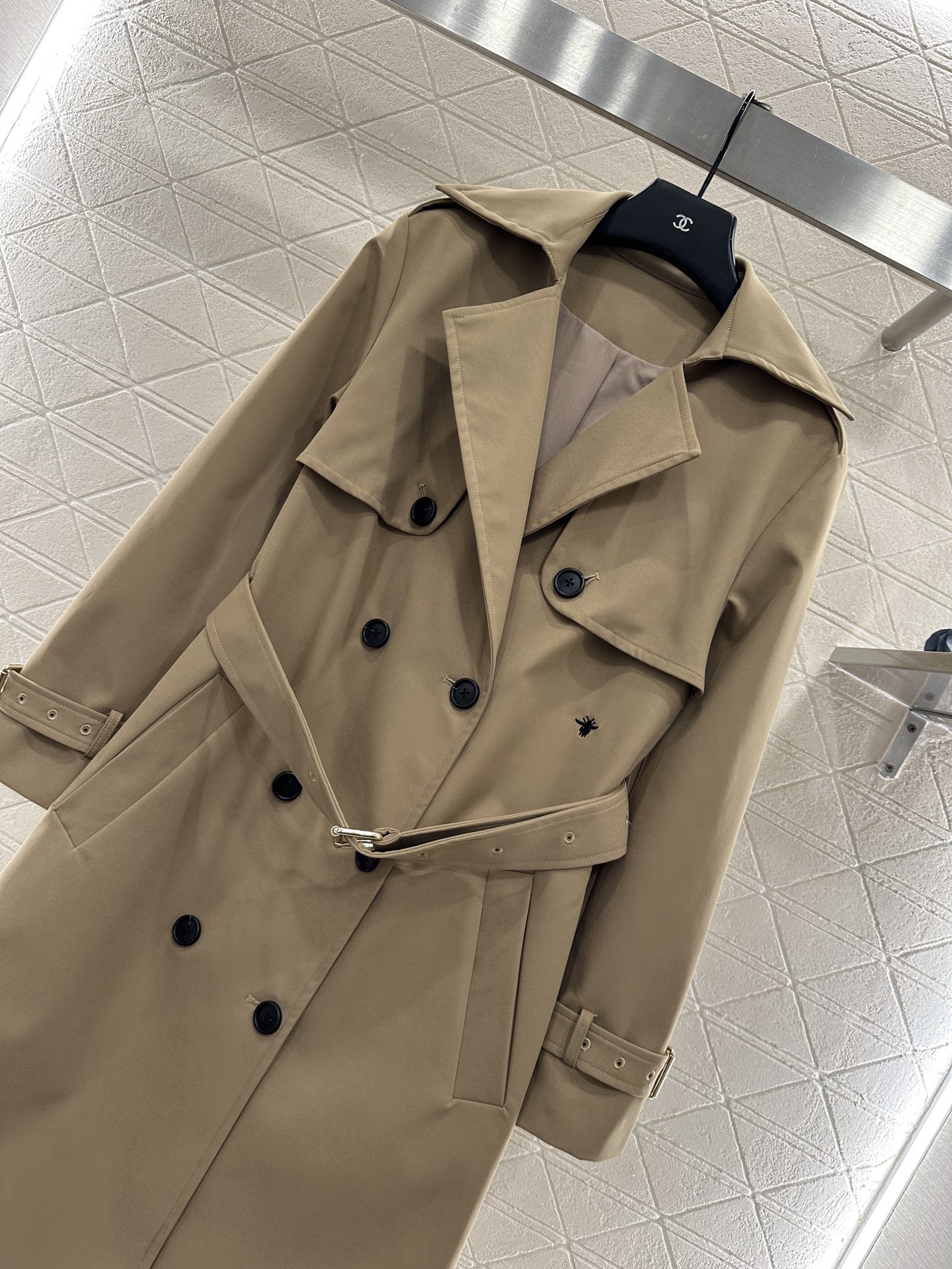 ♥Dio*♥2025新品上架 腰带长款风衣外套定制YB进口风衣材质，工艺处理，挺括有型，翻领长款腰带风衣