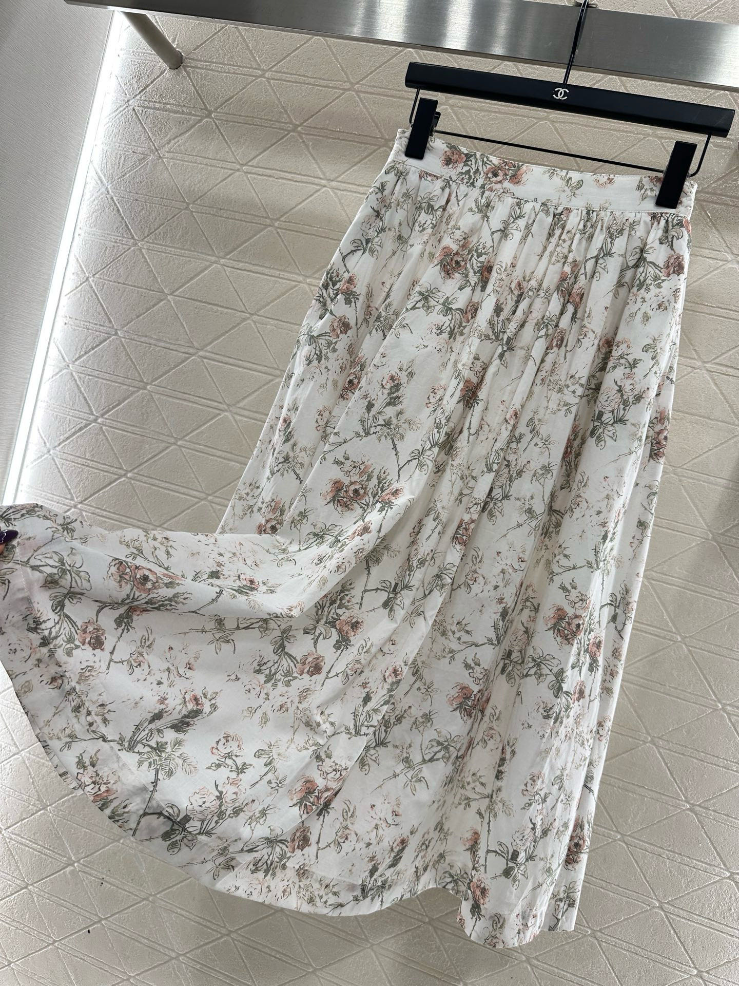 ♥Dio*♥2025新品上架堆叠领碎花衬衣半裙套装定制YB斜纹全棉材质，质感光泽，舒适透气，长袖衬衫版型