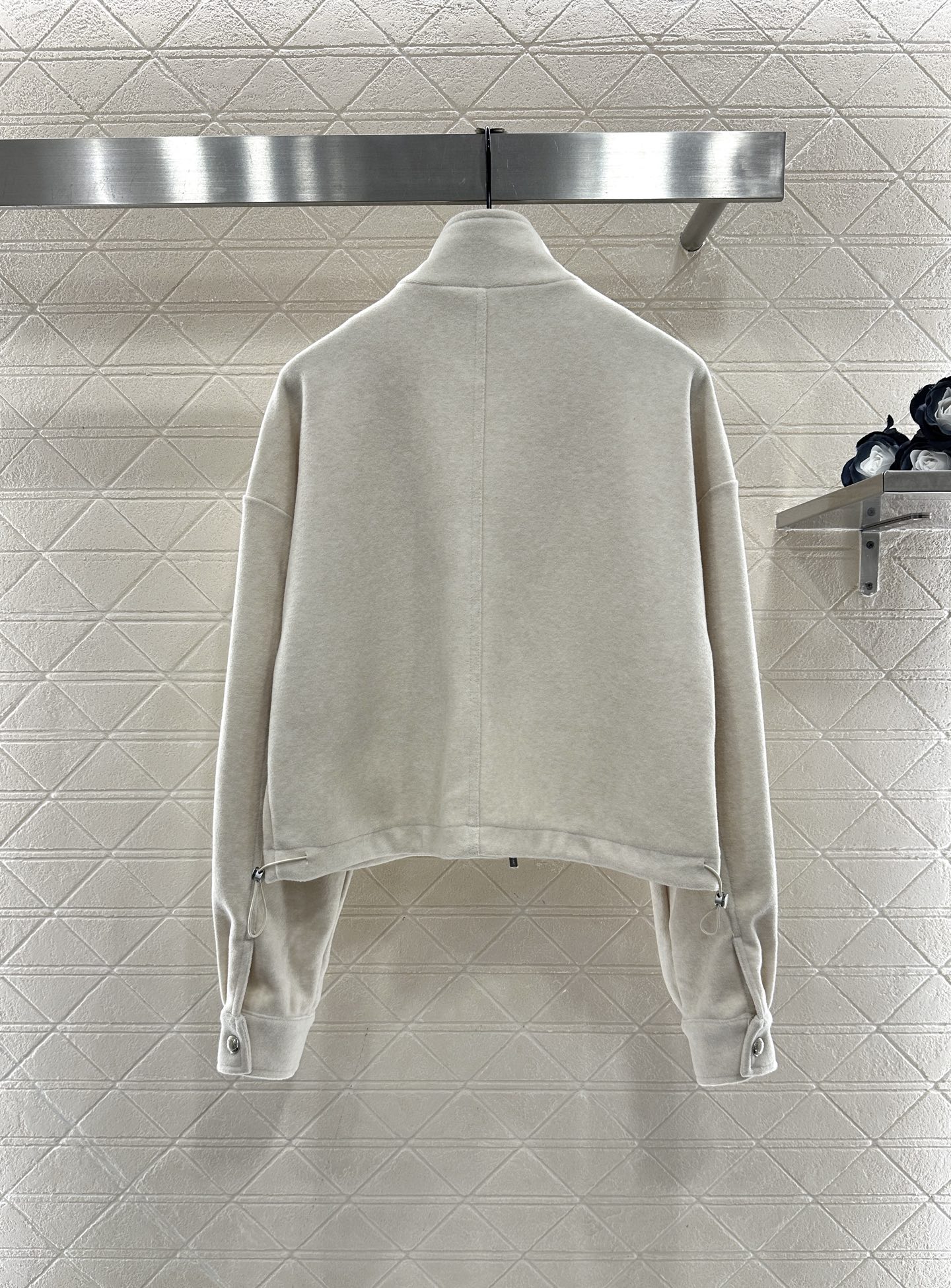 ♥Miumi*♥2025新品上架 拉链外套长裤套装定制YB进口材质，工艺处理，呈现毛呢质感，秋冬保暖舒适