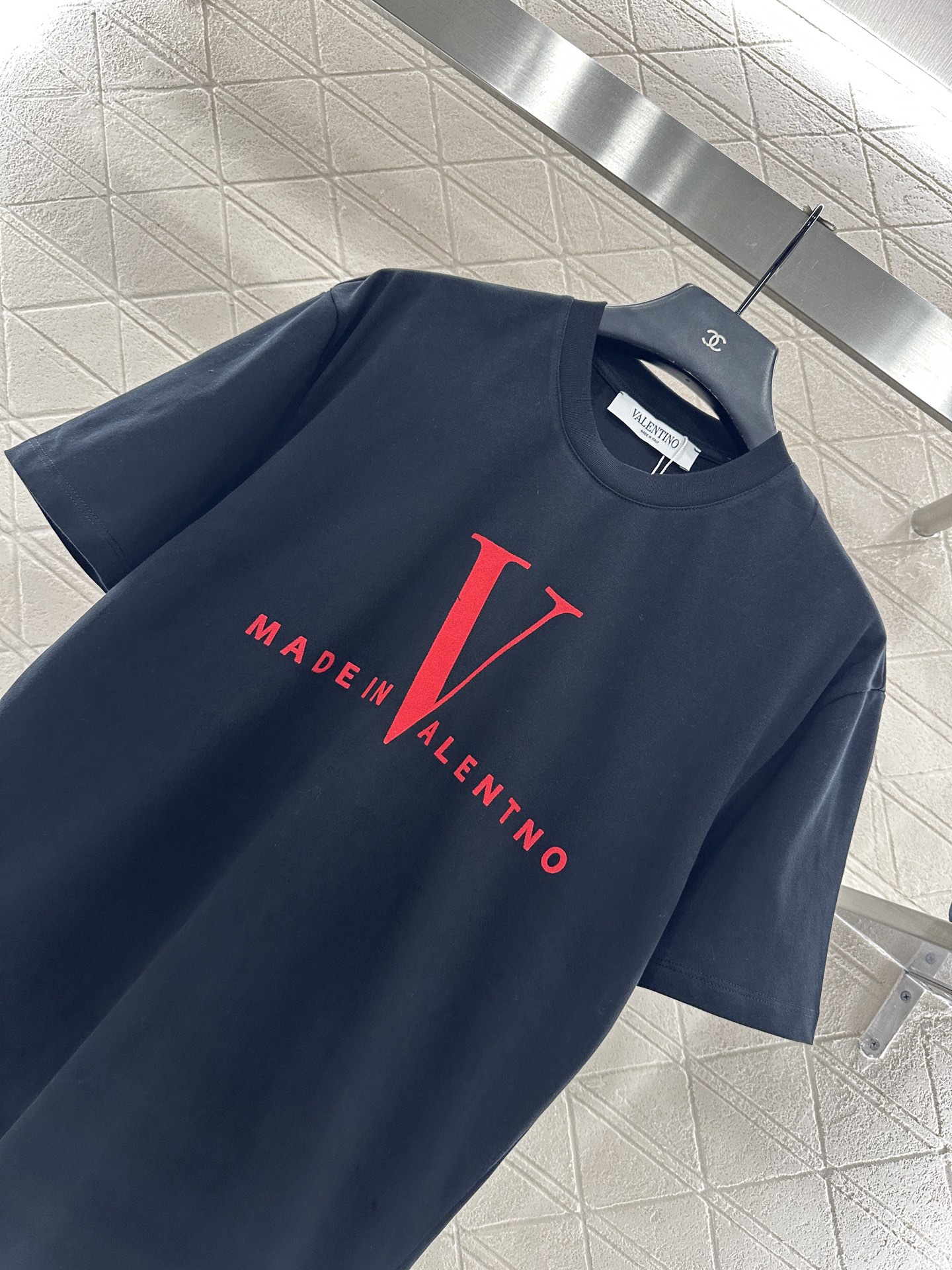 ♥Valentin*♥2025新品上架 植绒字母圆领𝑇𝑒𝑒定制YB全棉材质，质感细腻，透气舒适，宽松落肩