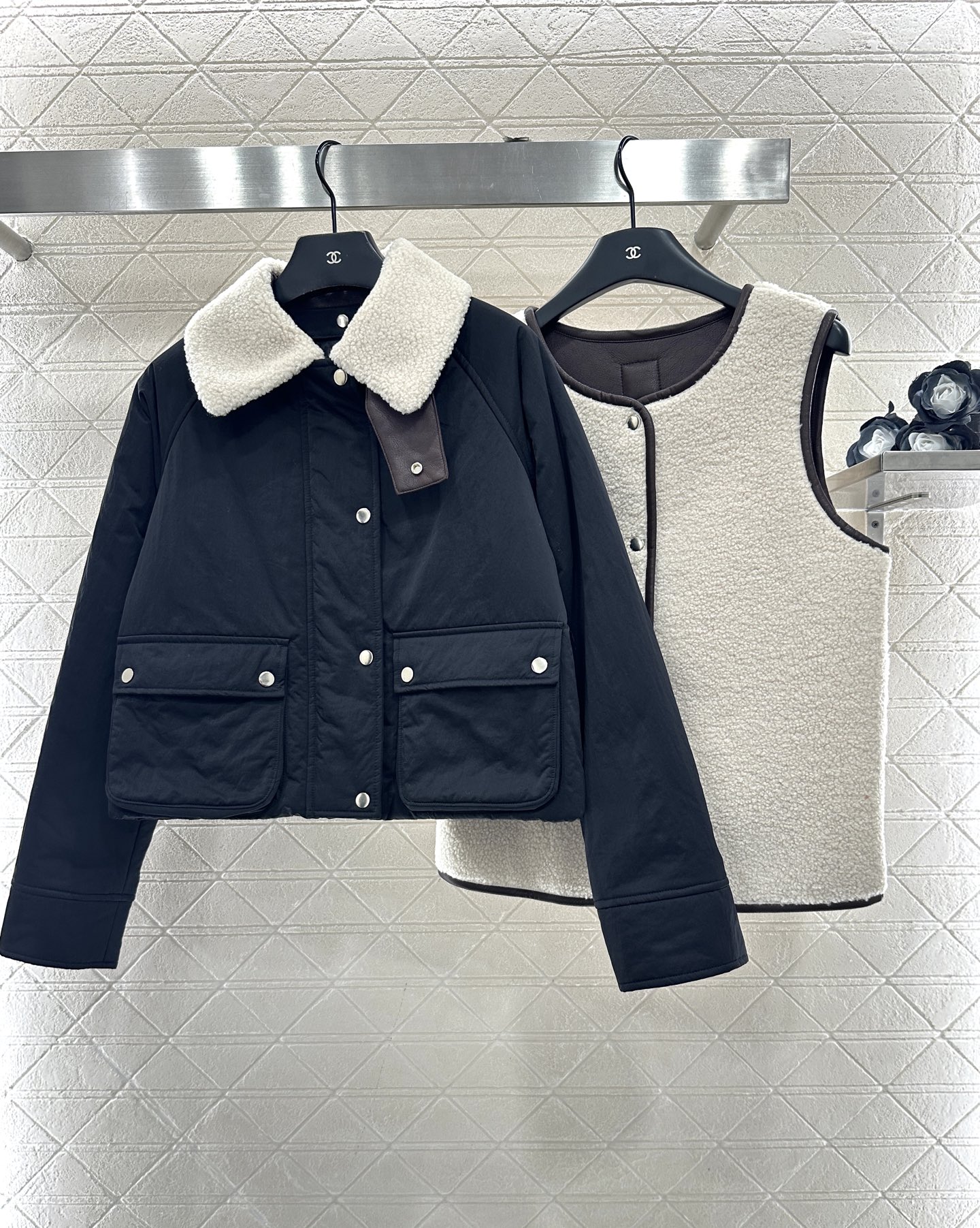 ♥Loew*♥2025新品上架 泰迪绒两件套棉服外套定制YB泰迪羊毛绒➕防水尼龙材质，质感高级，穿搭有型