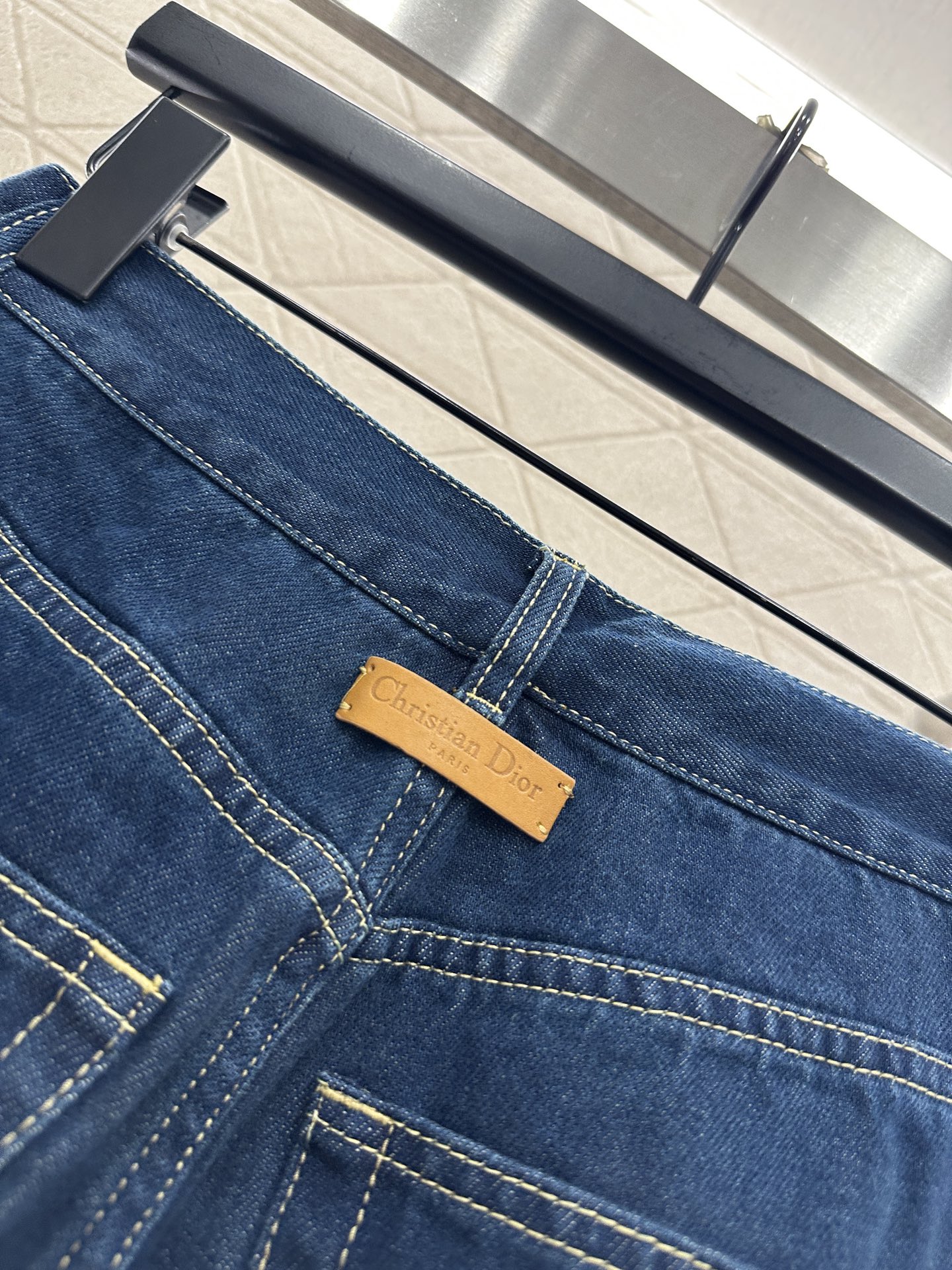 ♥Dio*♥2025新品上架 解构阔腿牛仔长裤定制YB斜纹棉牛仔材质，质感挺括，穿搭有型，阔腿长裤版型，