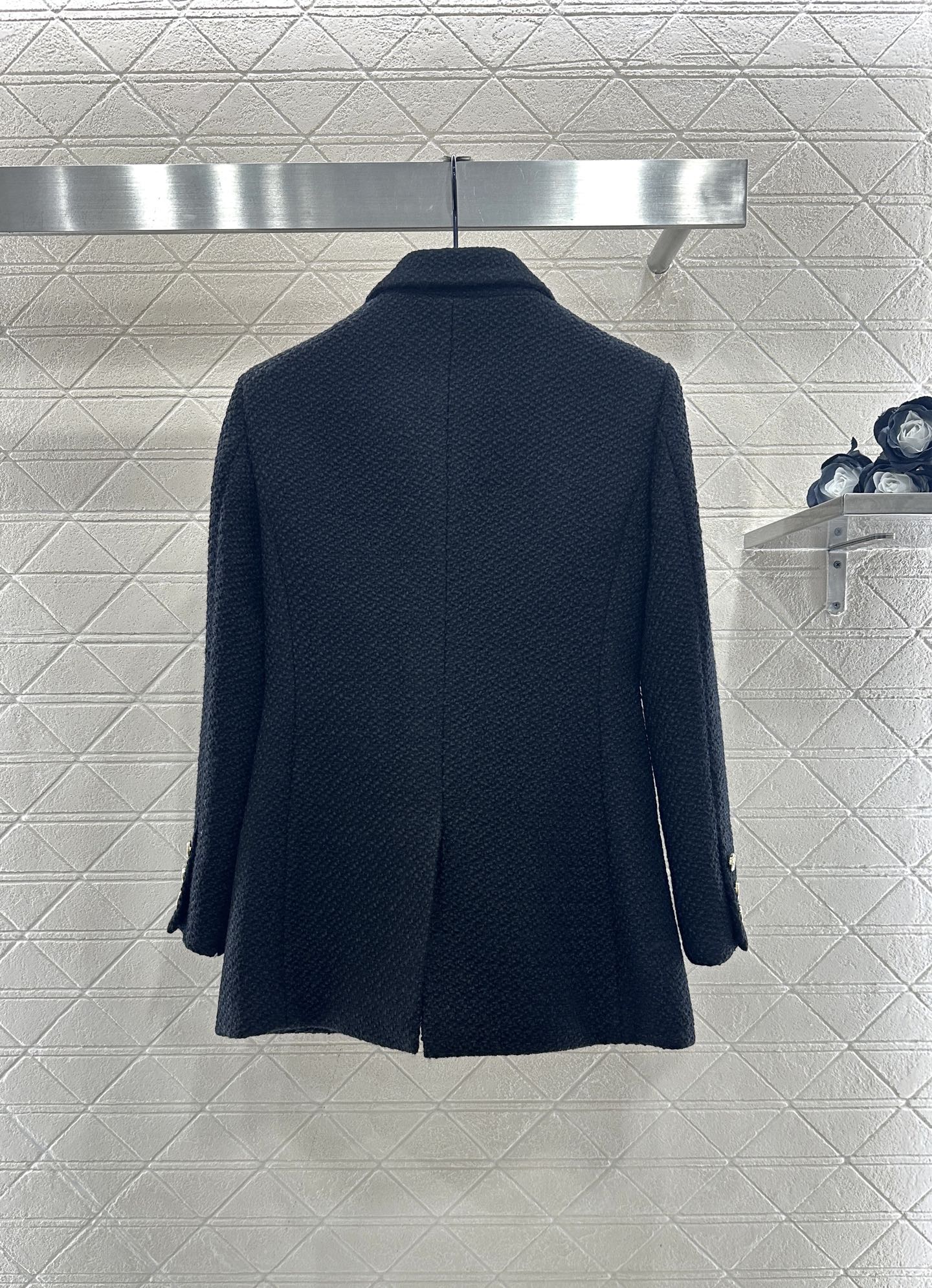 ♥Fend*♥2025新品上架 翻领拼皮口袋西装外套定制YB进口羊毛呢材质，肌理明显，高级舒适，翻领西装