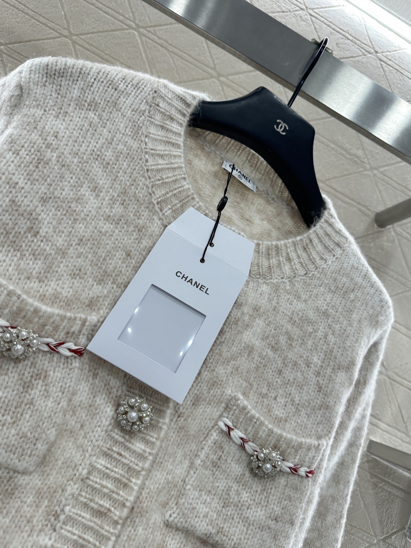 ♥Chane*♥2025新品上架 圆领针织开衫定制YB羊毛针织材质，质感高级，舒适柔软，圆领开衫剪裁，领