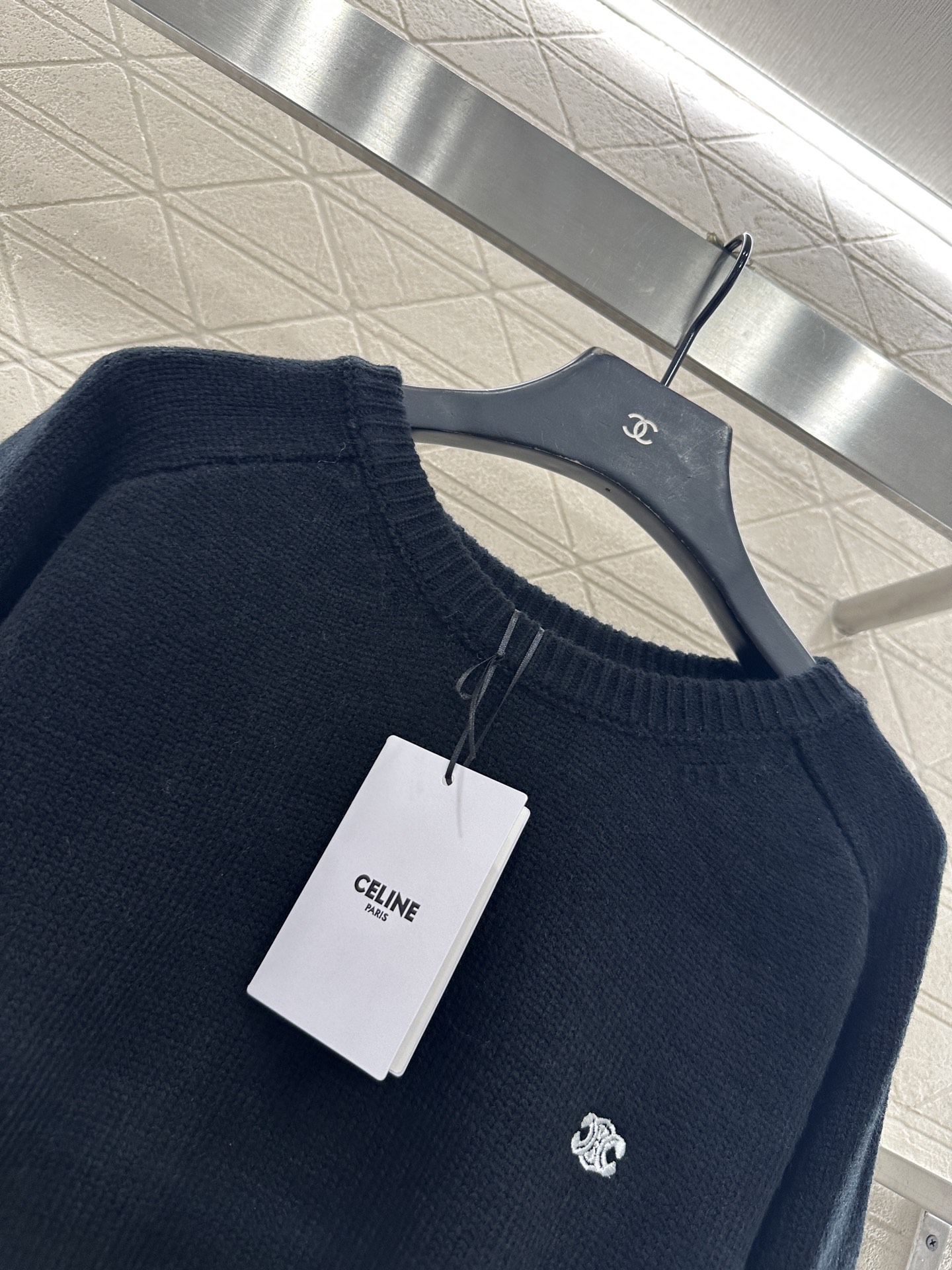 ♥Celin*♥2025新品上架 刺绣凯旋门针织套头毛衣定制YB羊毛纱线织造，肌理明显，穿搭舒适保暖，针